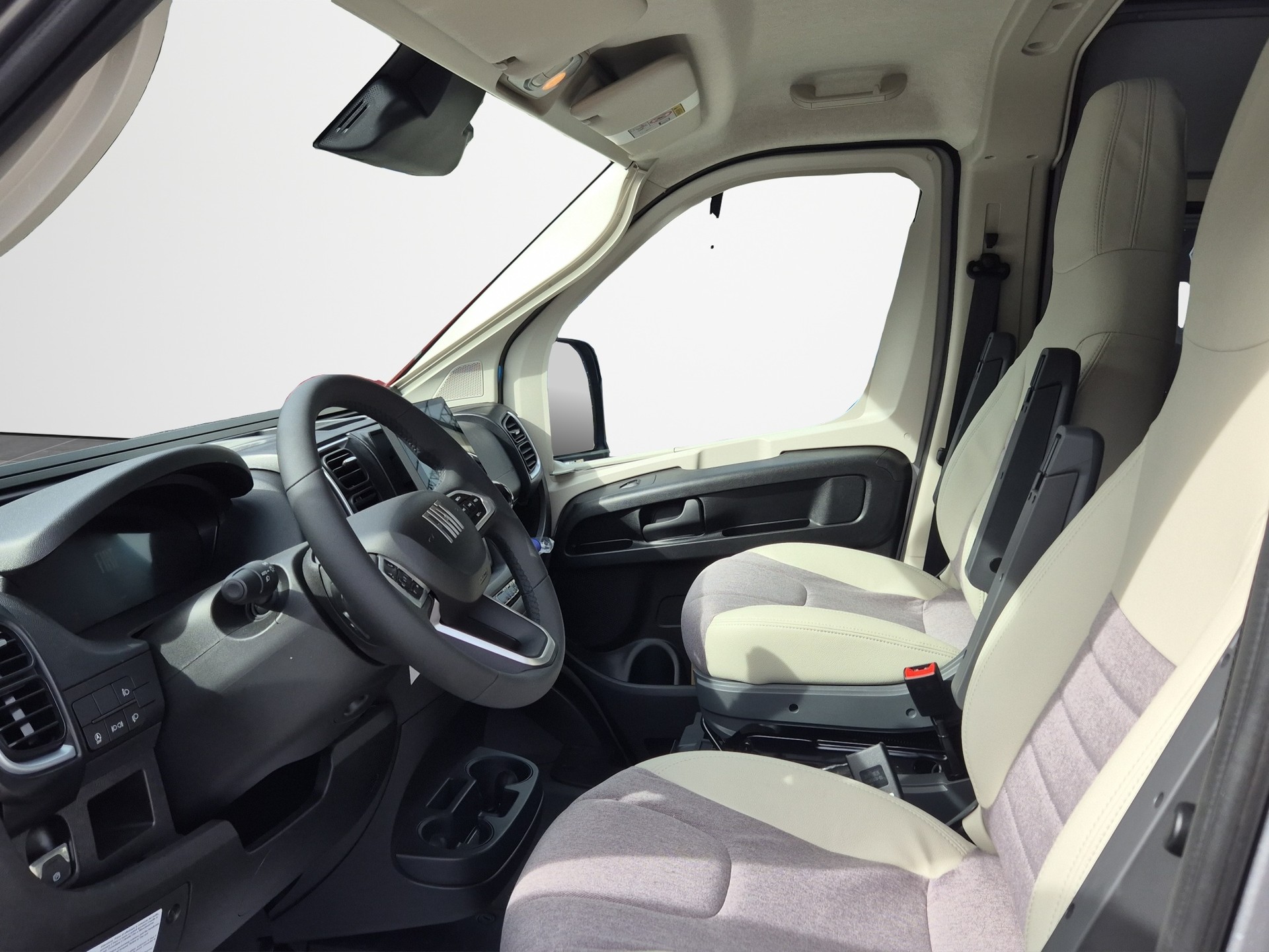 SUN LIVING V65GX 20Ed TentTop-image-17
