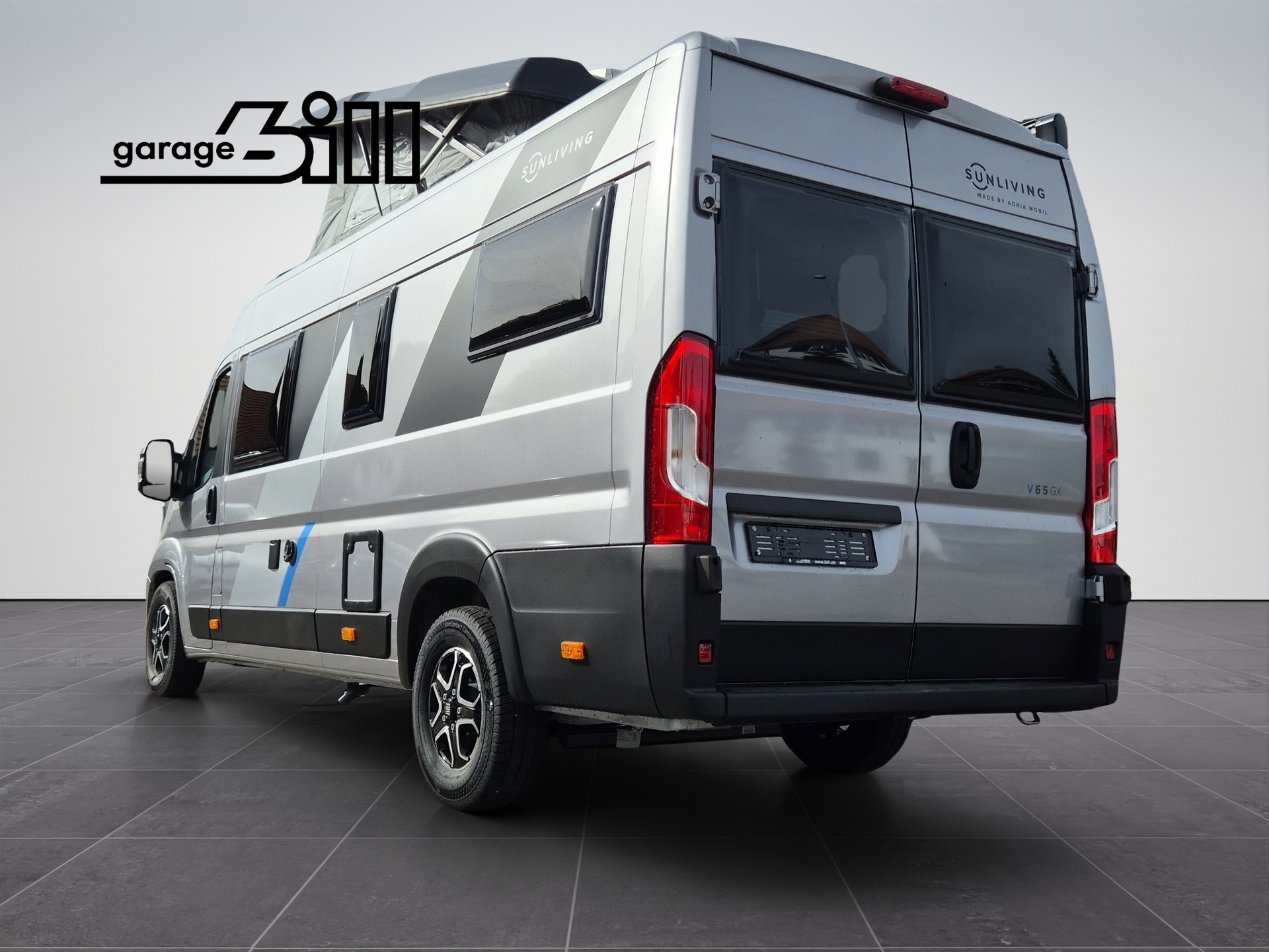 SUN LIVING V65GX 20Ed TentTop-showroom-element-3