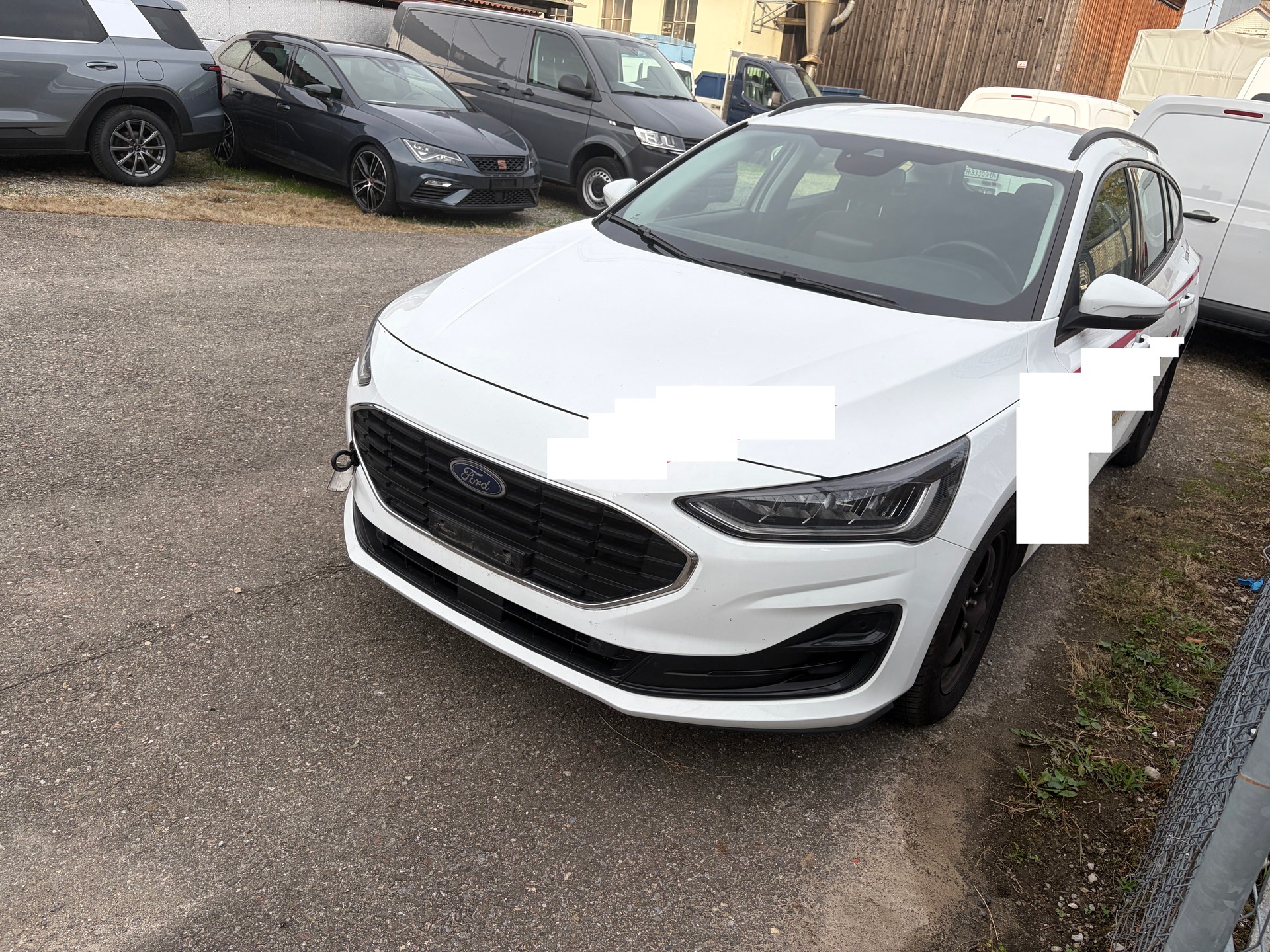 FORD Focus 1.5 TDCi Cool Connect Automatic-image-0