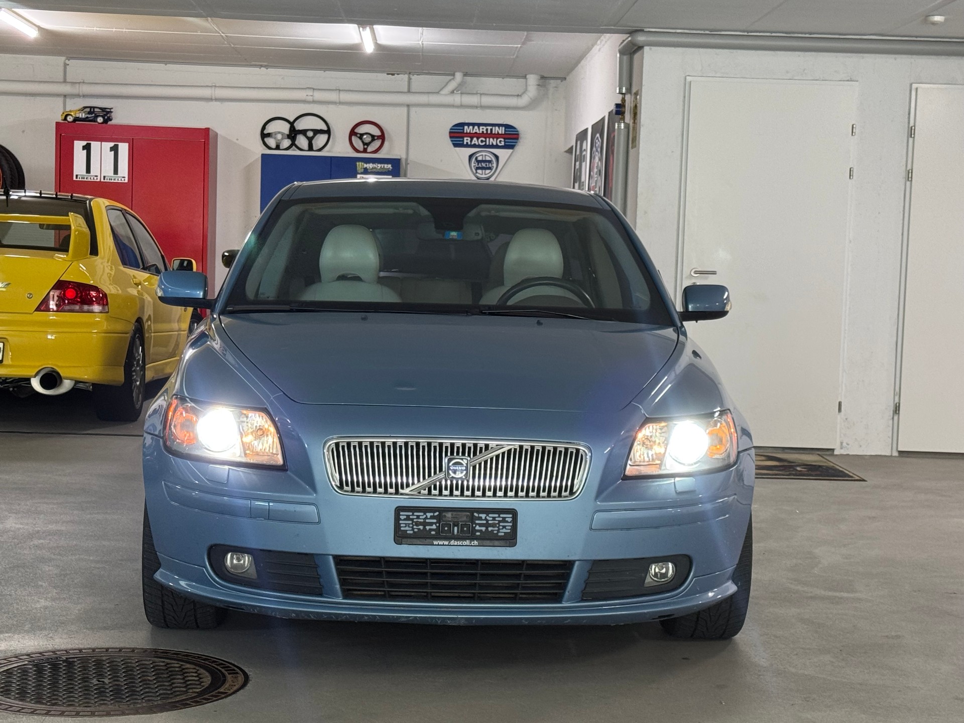 VOLVO V50 T5 Summum-image-1
