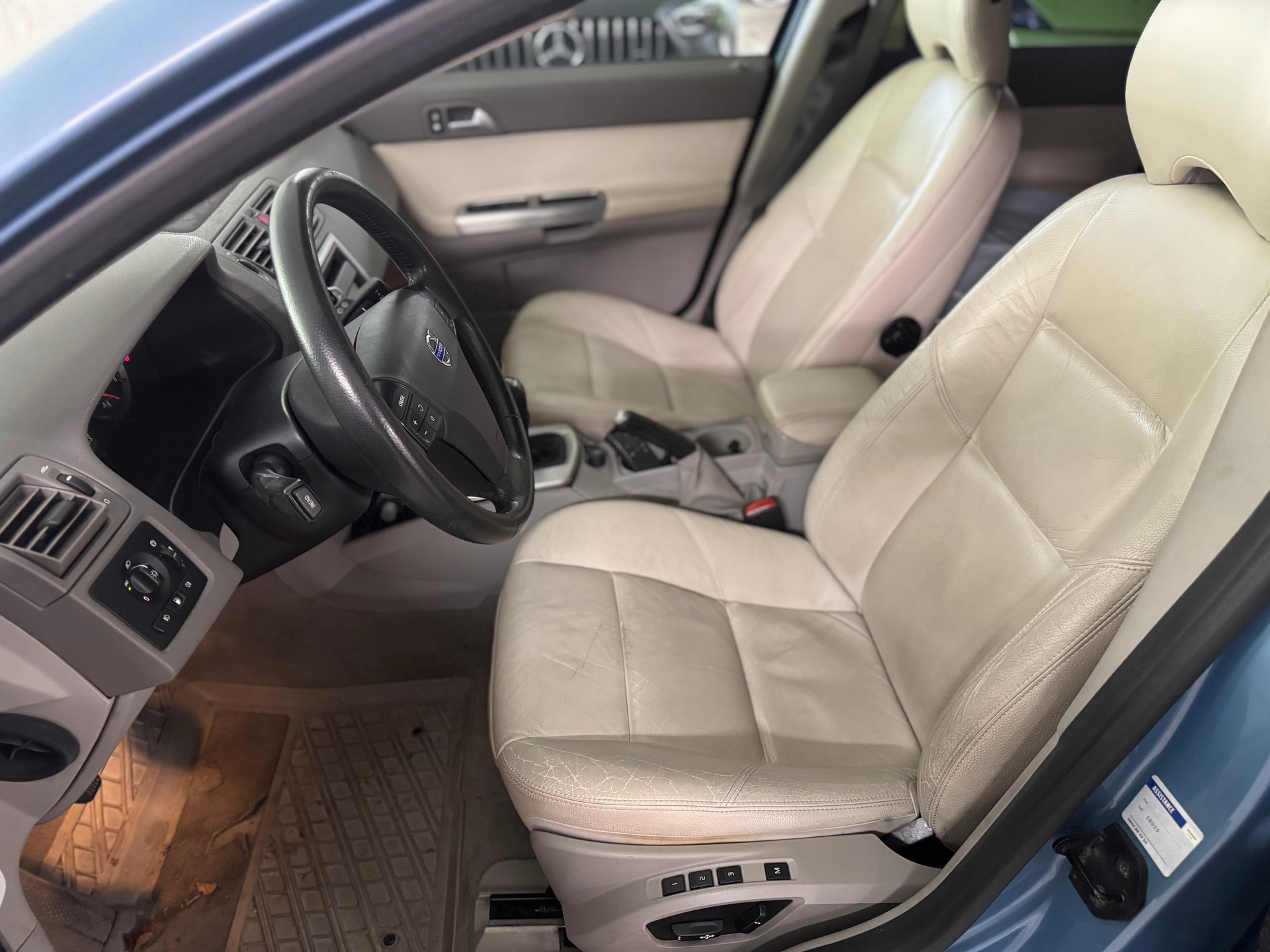 VOLVO V50 T5 Summum-image-8