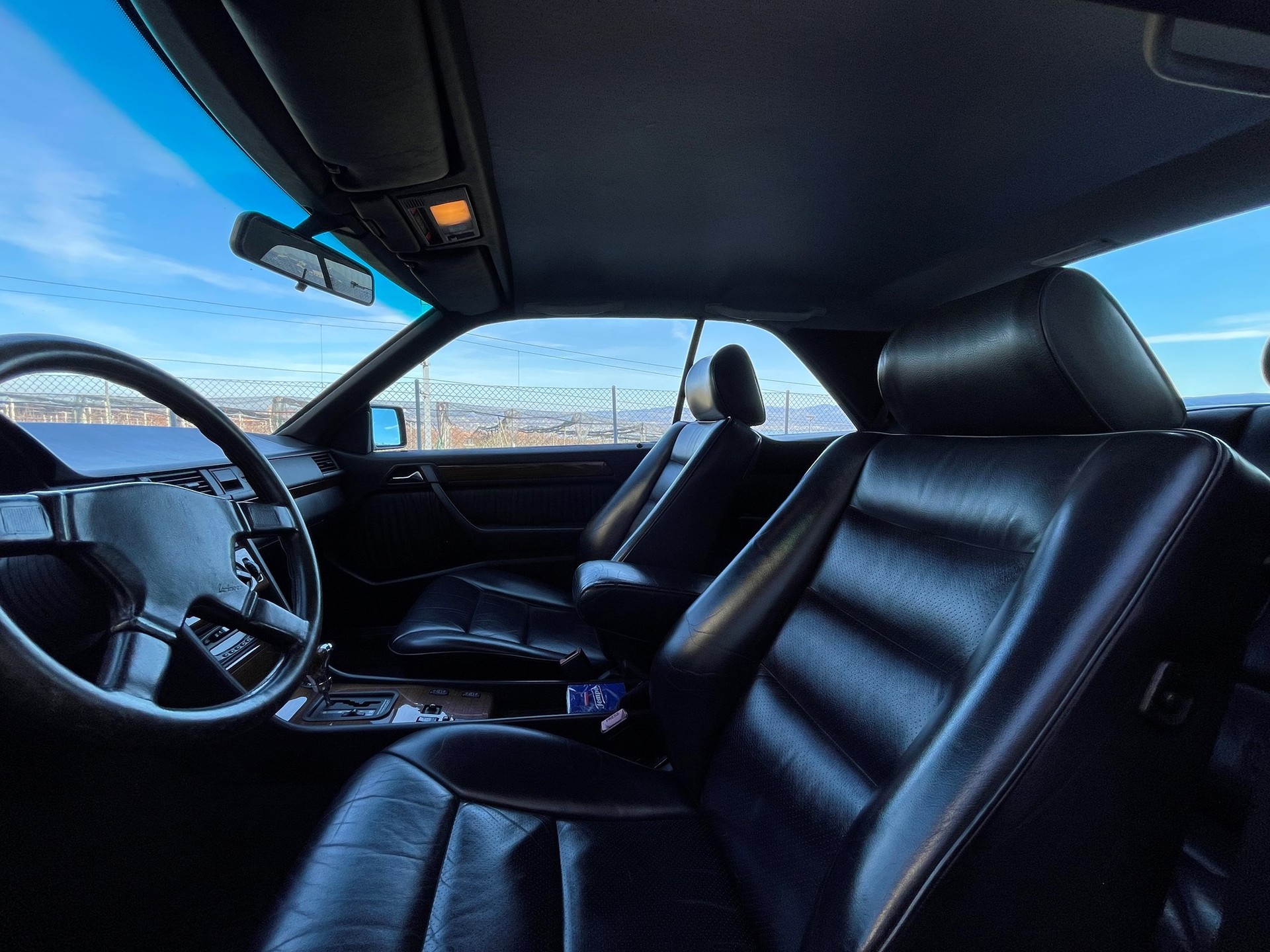 MERCEDES-BENZ 230 CE-image-7