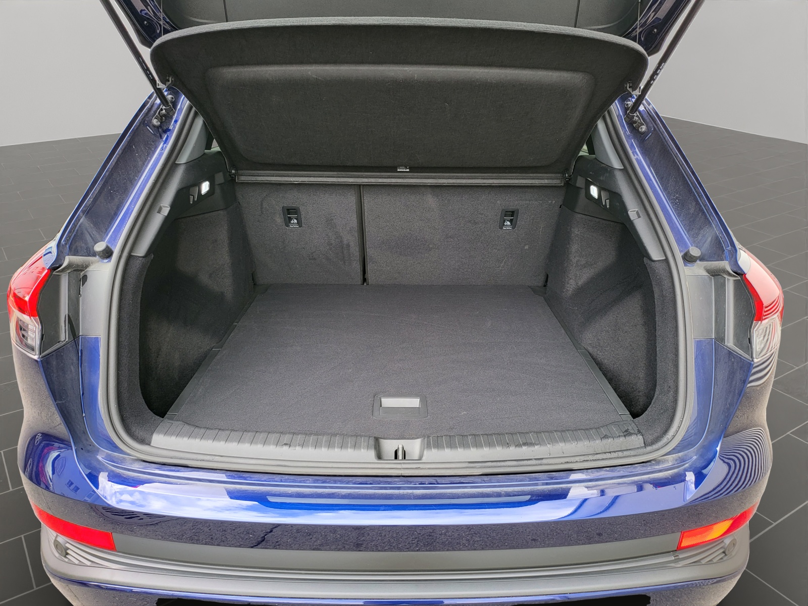 AUDI Q4 e-tron 40-image-15