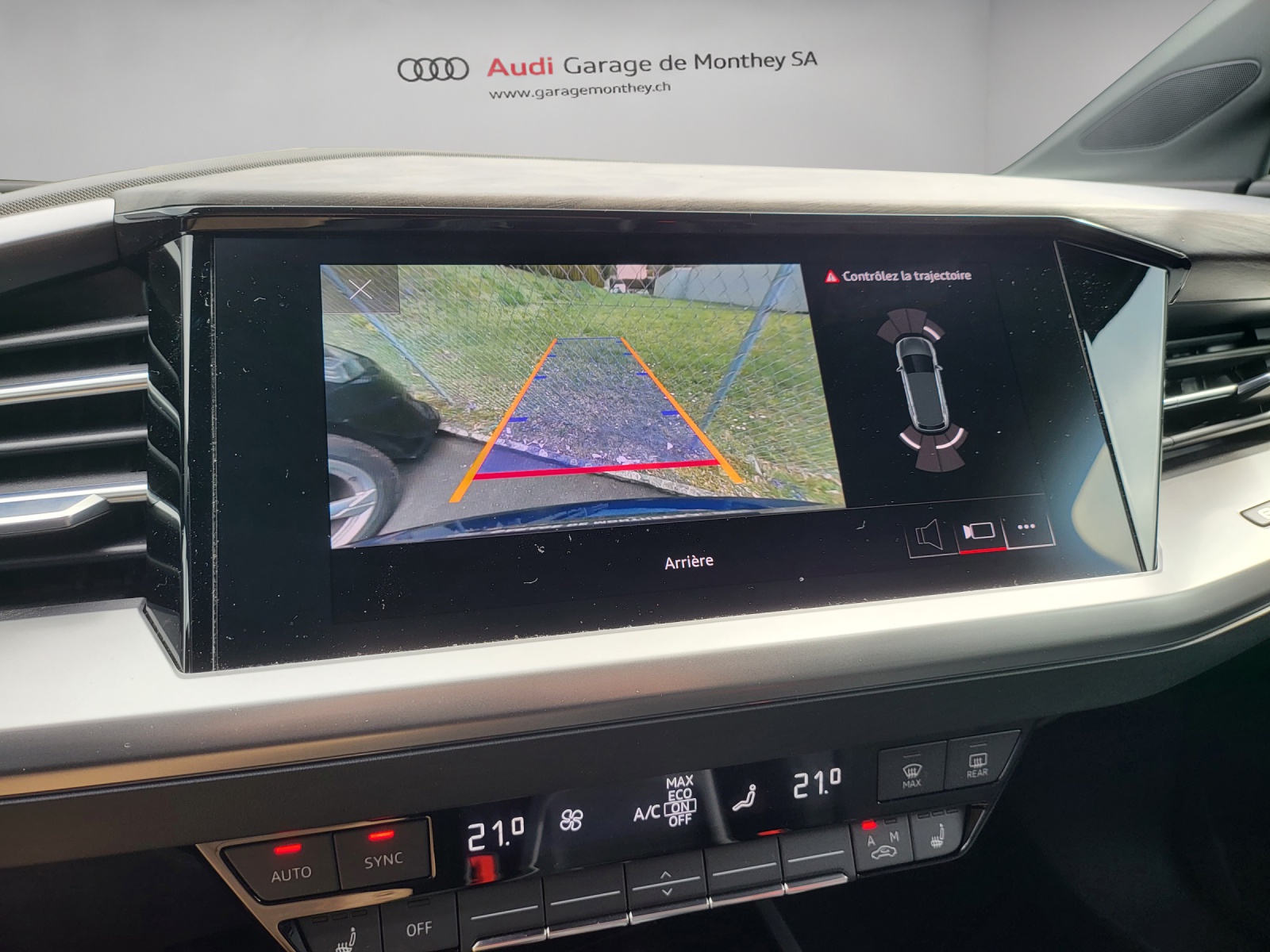 AUDI Q4 e-tron 40-image-11