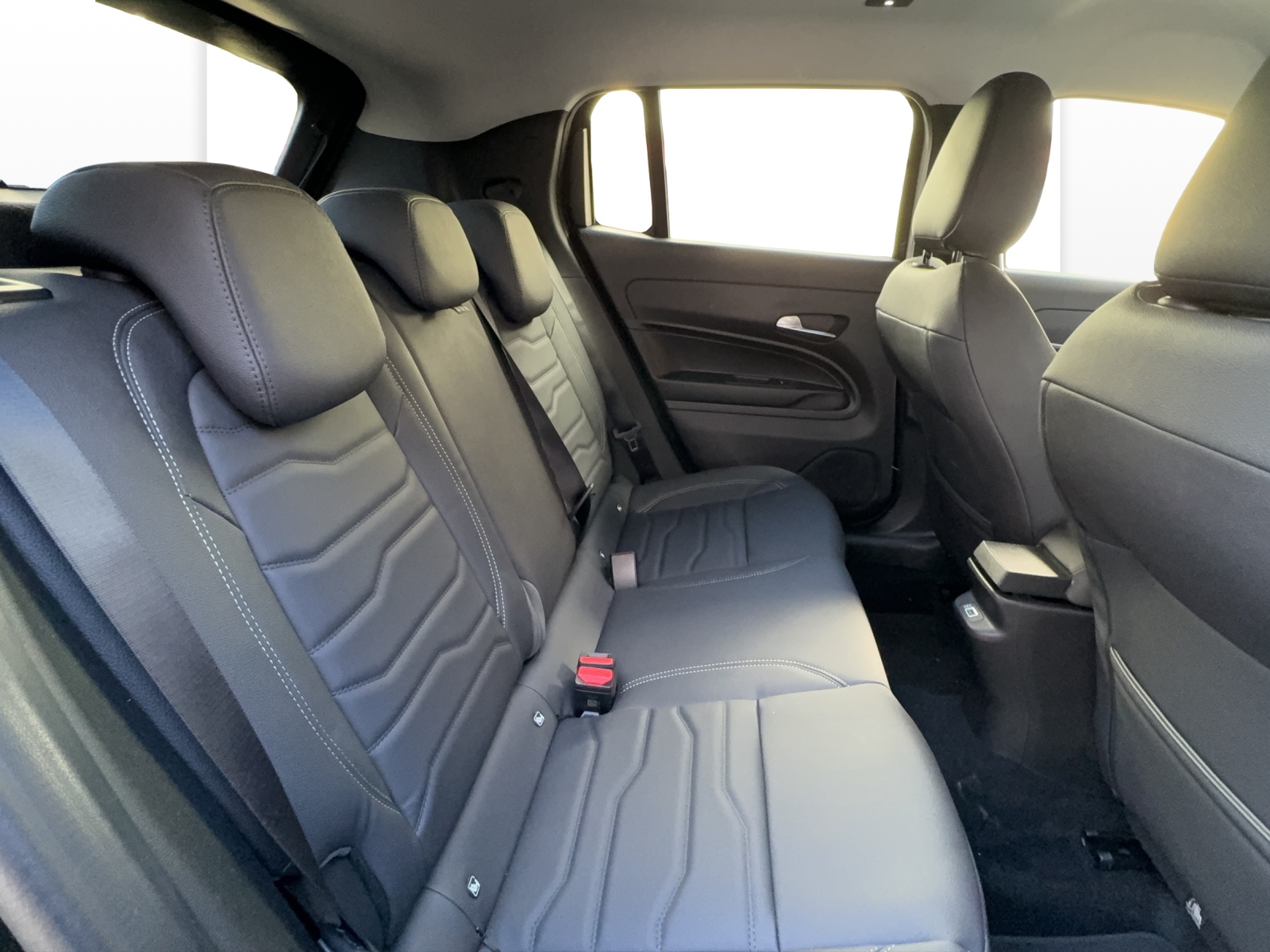 JEEP Avenger Summit 54kWh-image-12