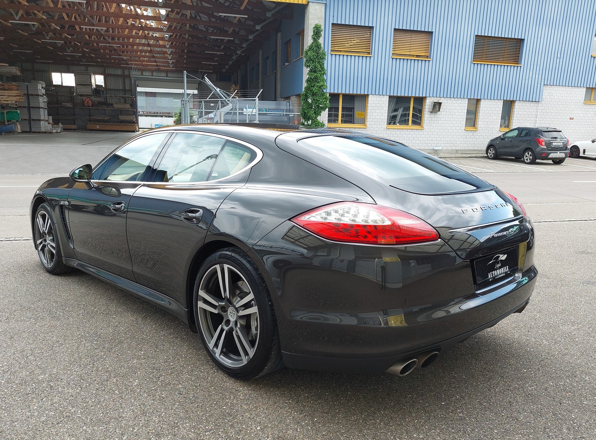 PORSCHE Panamera 4S 4.8 PDK-image-4