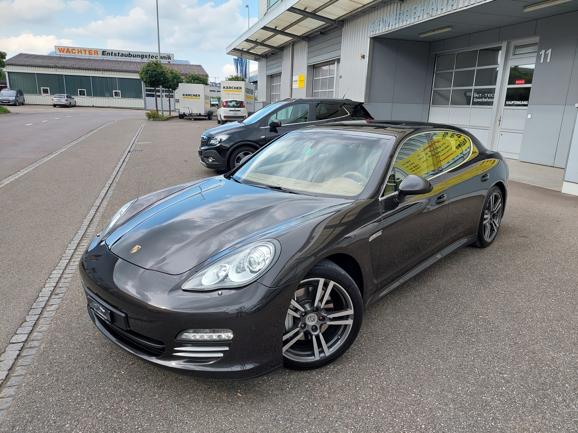 PORSCHE Panamera 4S 4.8 PDK-image-1
