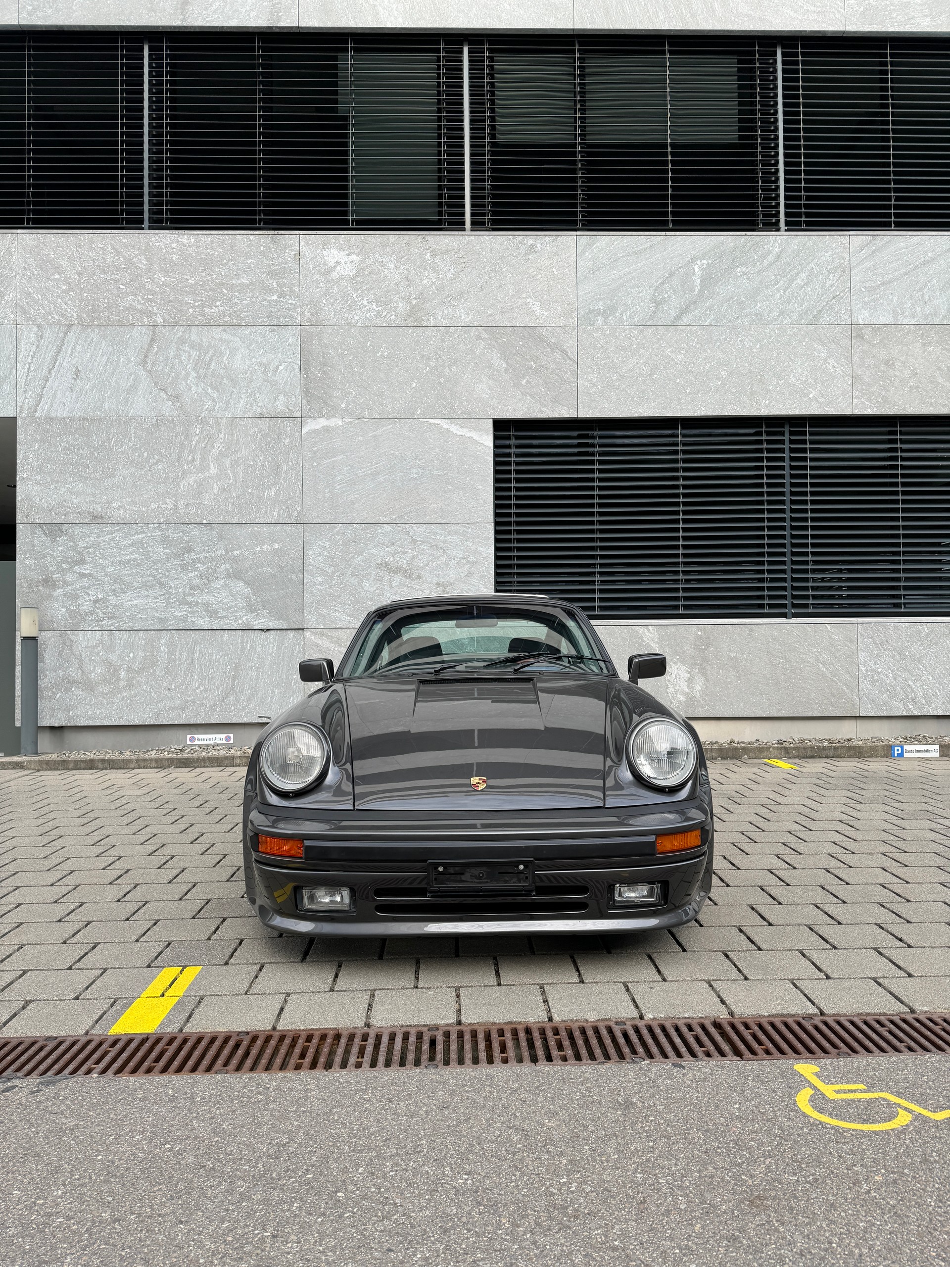 PORSCHE 911 SC-image-4
