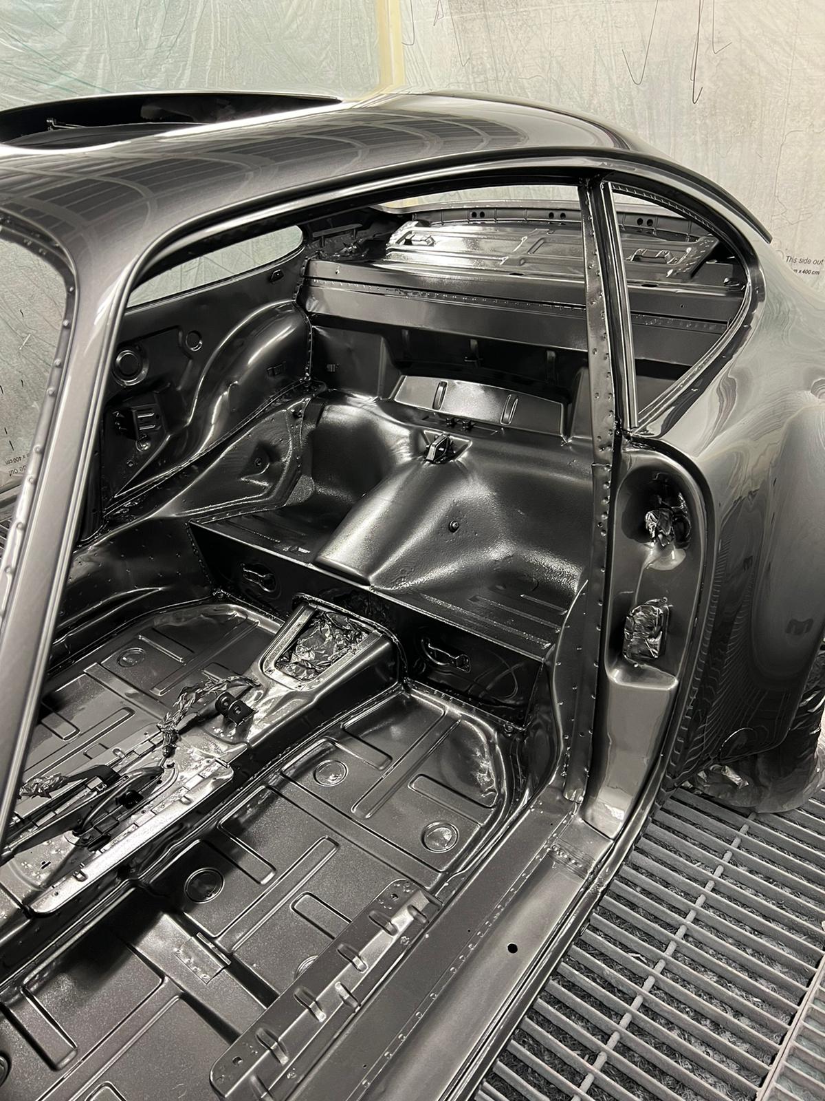 PORSCHE 911 SC-image-8