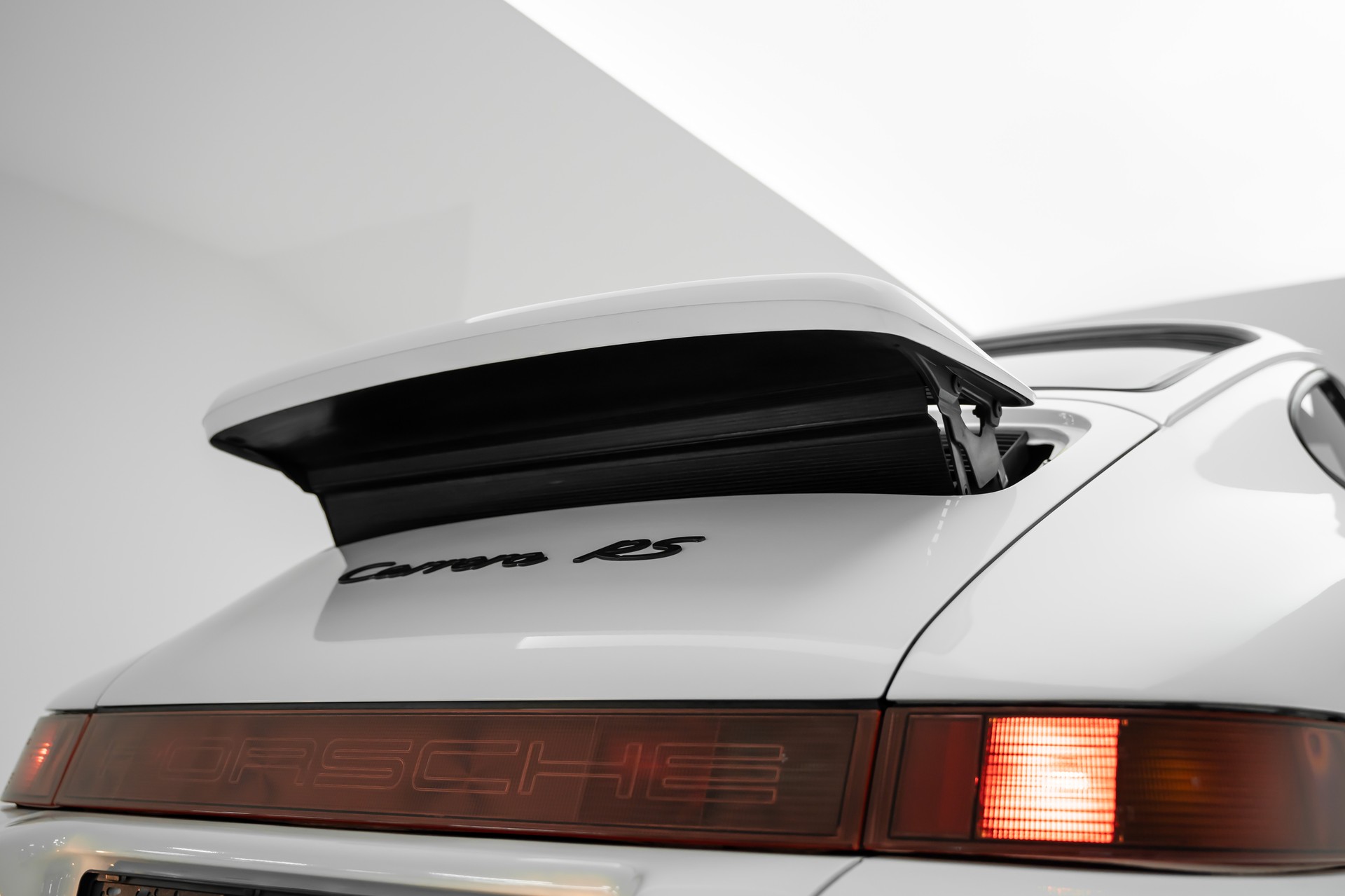 PORSCHE 911 Carrera RS-image-26