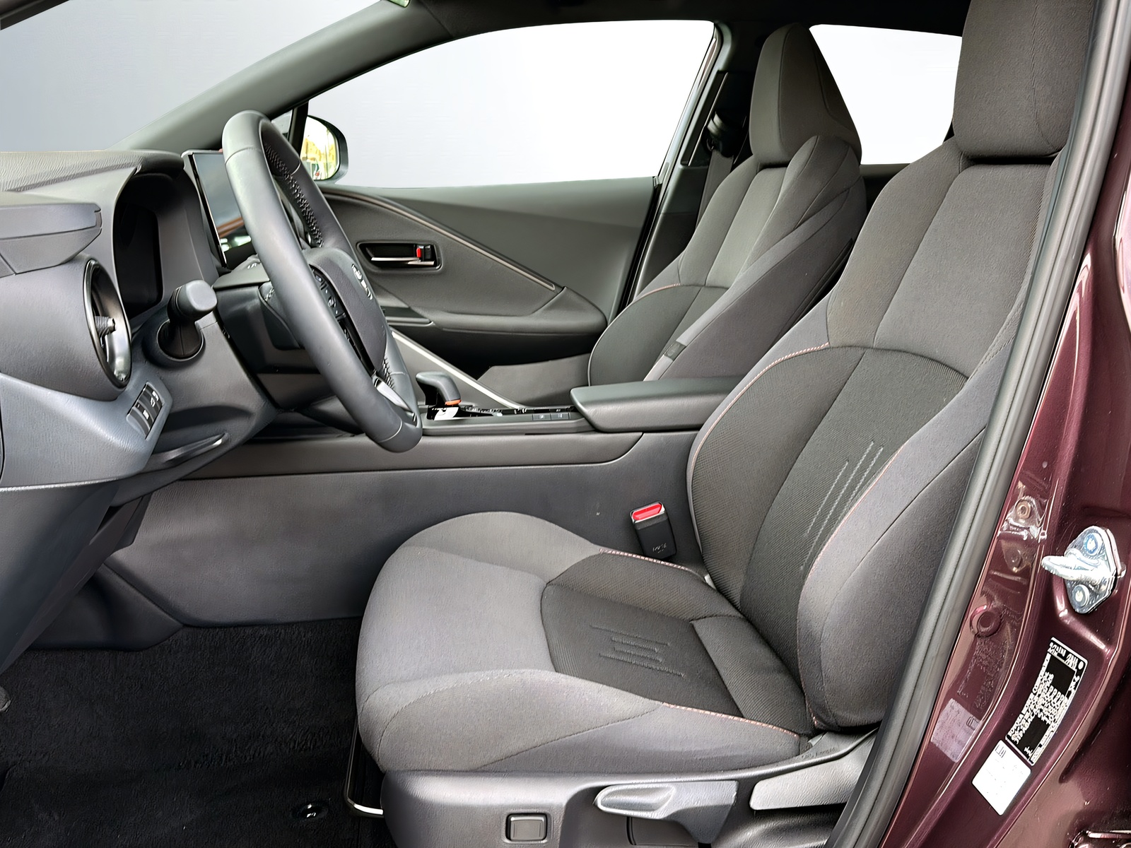 TOYOTA C-HR 2.0 PHEV CVT Trend-image-3
