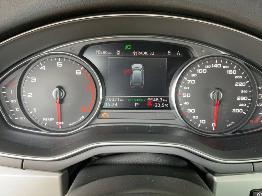 AUDI A4 Avant 2.0 45 TFSI Advanced quattro S-Tronic-image-11