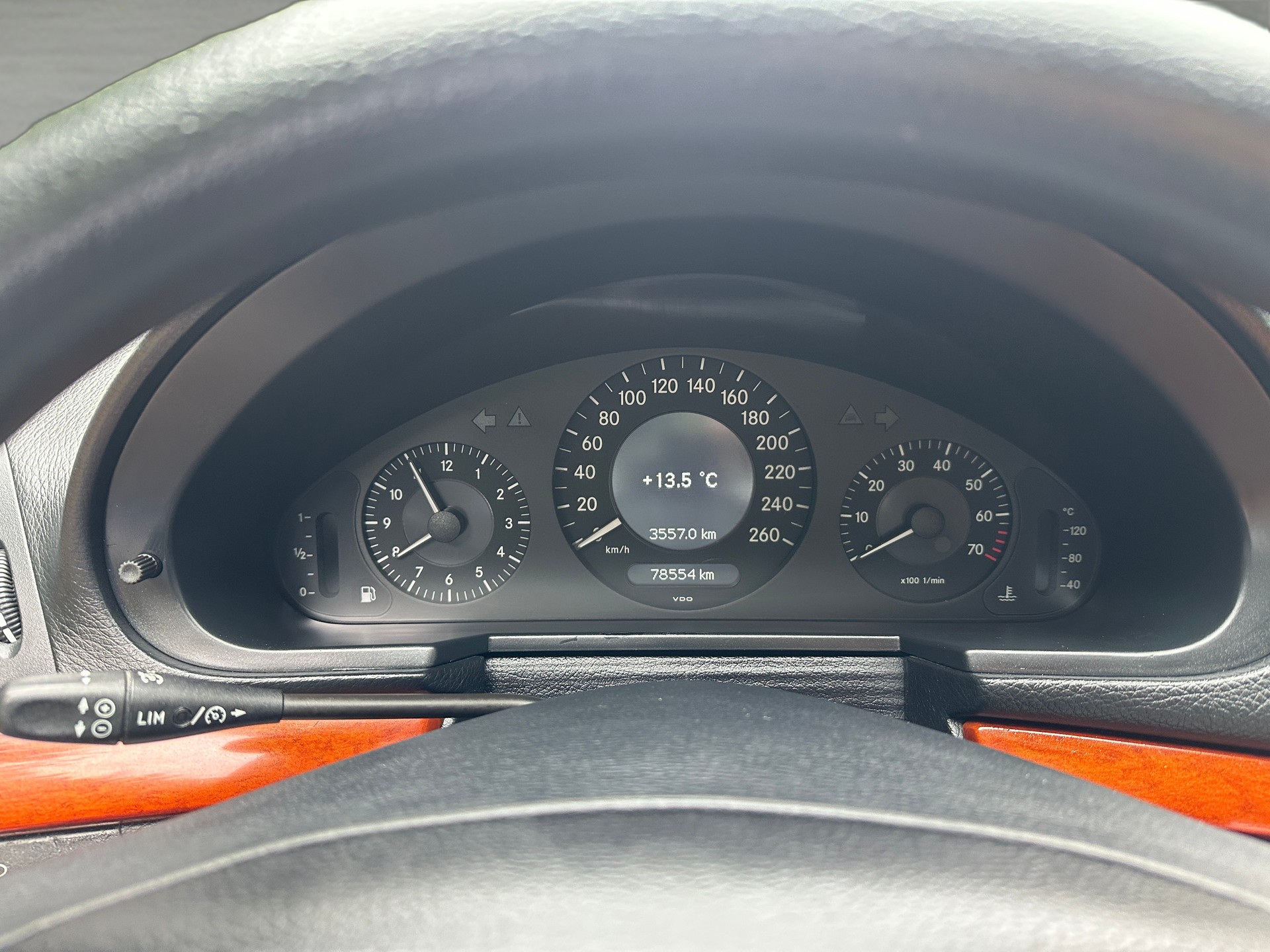 MERCEDES-BENZ E 350 Avantgarde 7G-Tronic-image-13