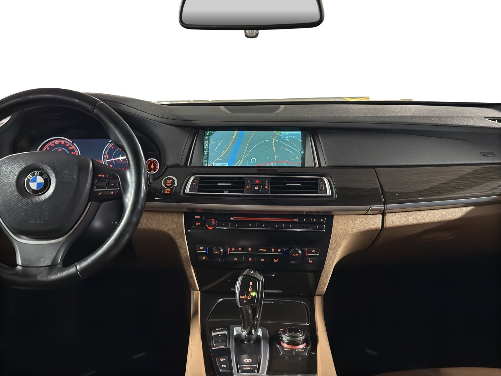 BMW 750Ld xDrive-image-8