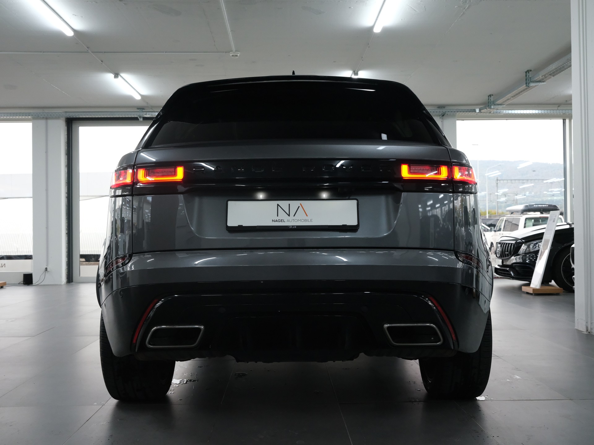 LAND ROVER Range Rover Velar R-Dynamic P 300 S Automatic-image-3