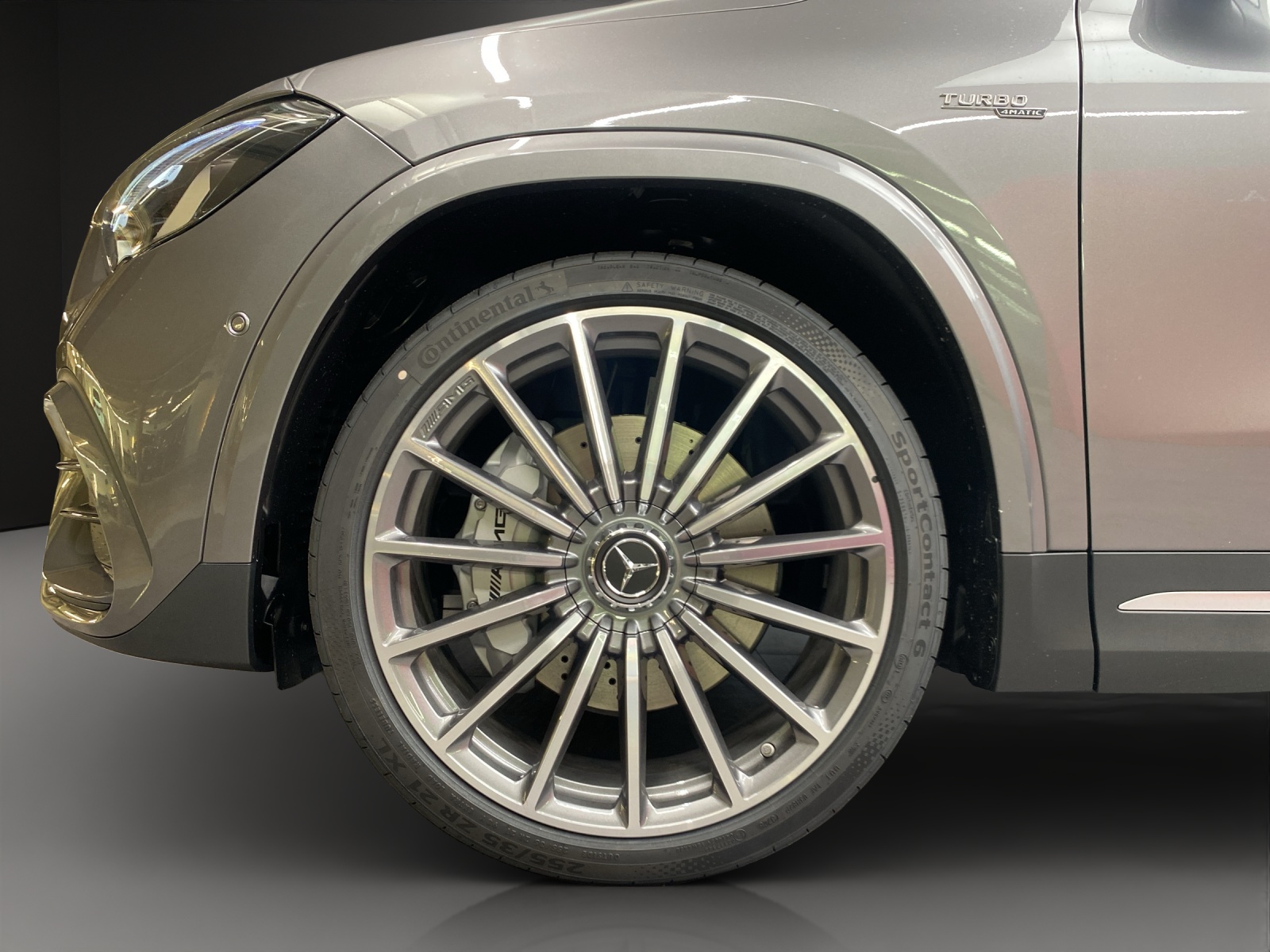 MERCEDES-BENZ GLA AMG 35 4Matic 8G-DCT-image-5