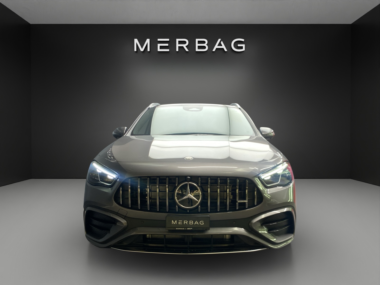 MERCEDES-BENZ GLA AMG 35 4Matic 8G-DCT-image-1