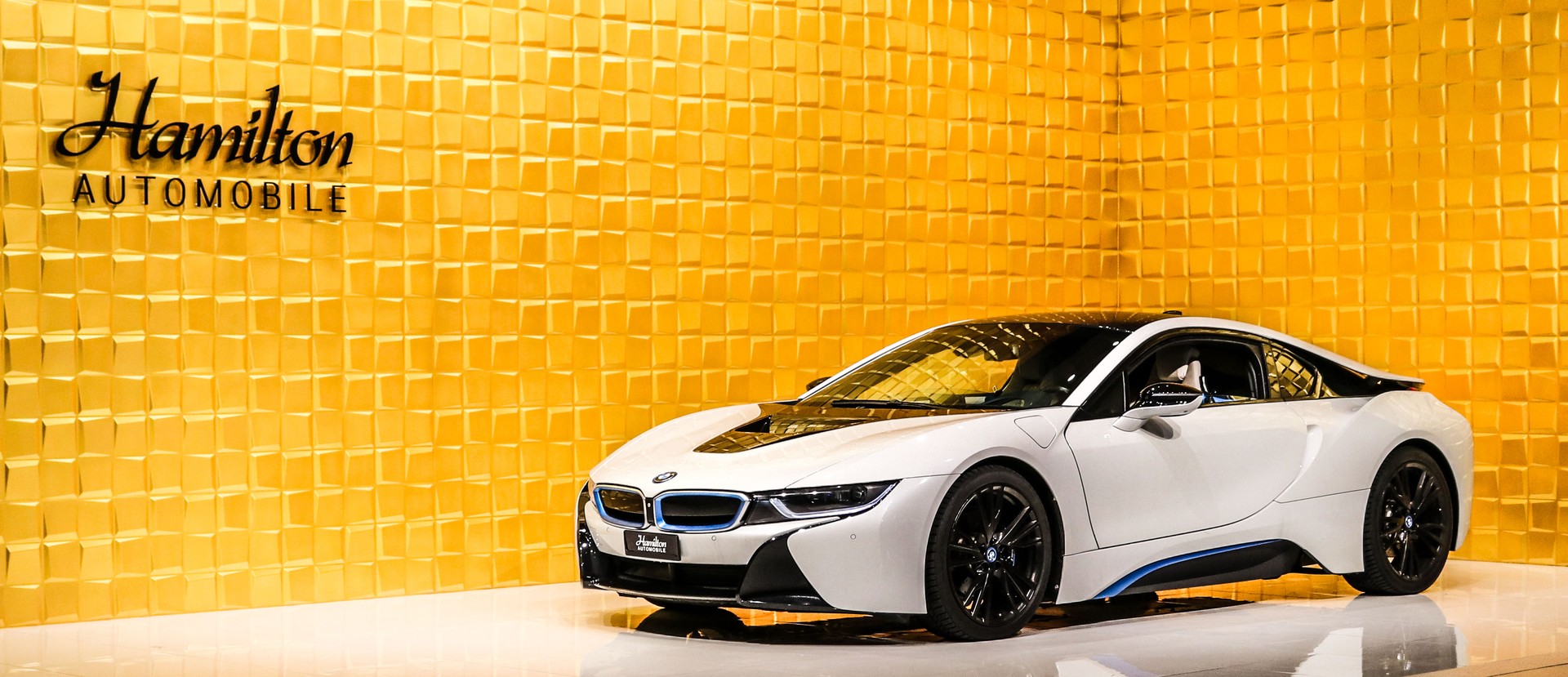BMW i8 Coupé-image-1