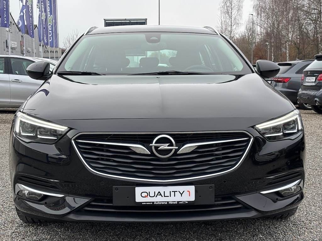 OPEL Insignia 2.0 T Sports Tourer Excellence 4WD Automat.-image-1