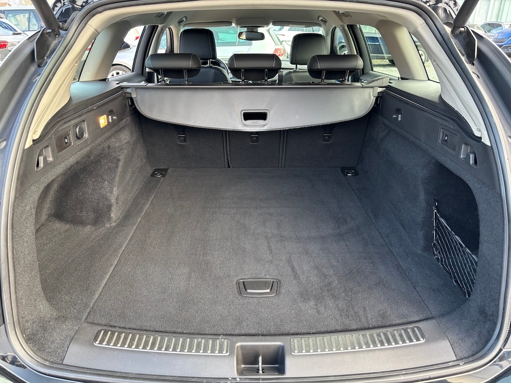 OPEL Insignia 2.0 T Sports Tourer Excellence 4WD Automat.-image-14