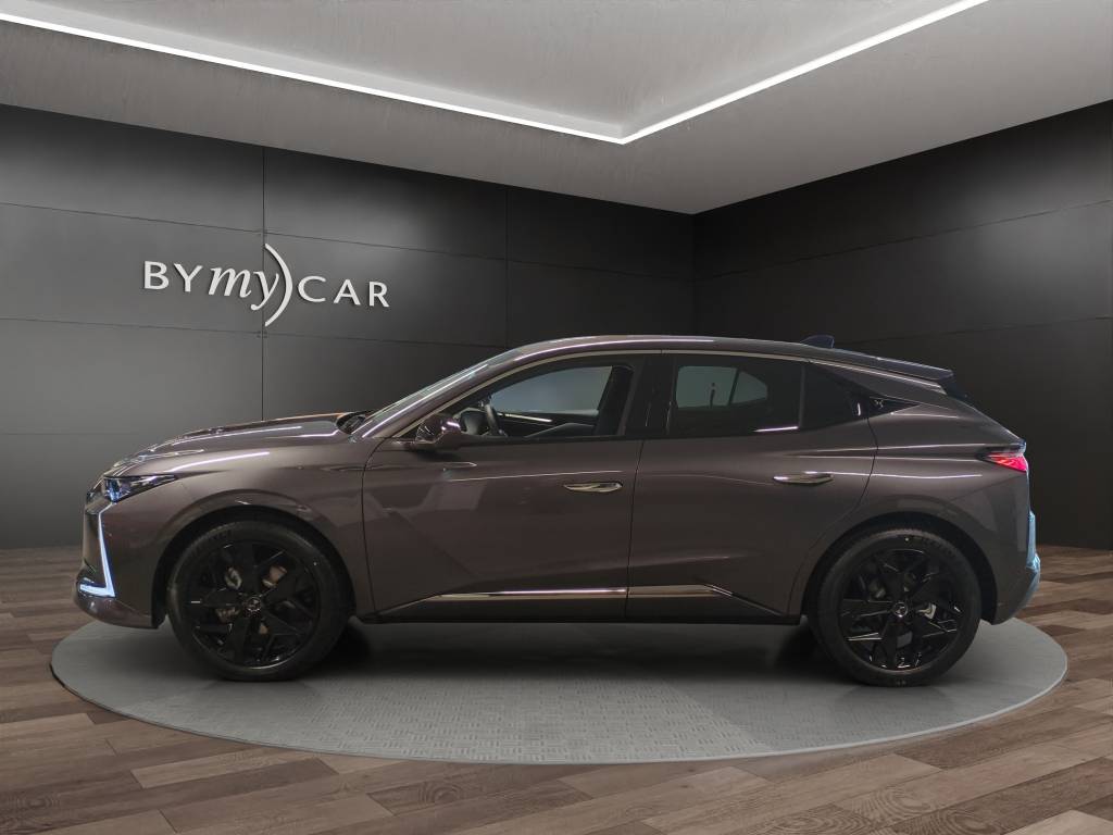 DS AUTOMOBILES DS 4 1.2 MHEV Ligne Noire-image-2