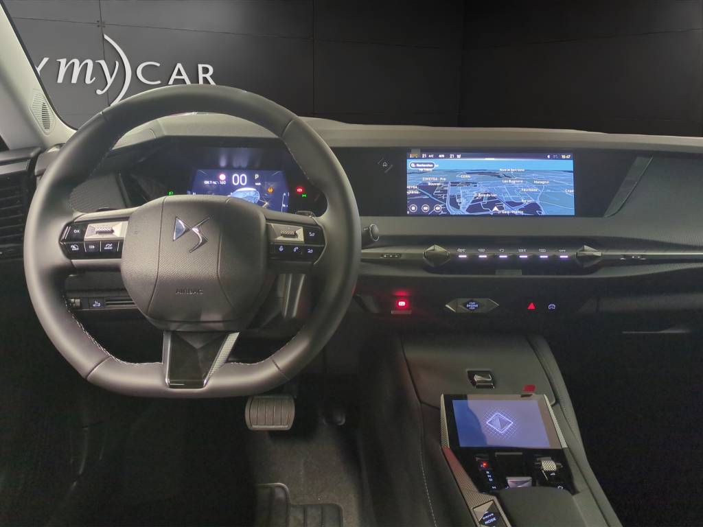 DS AUTOMOBILES DS 4 1.2 MHEV Ligne Noire-image-5