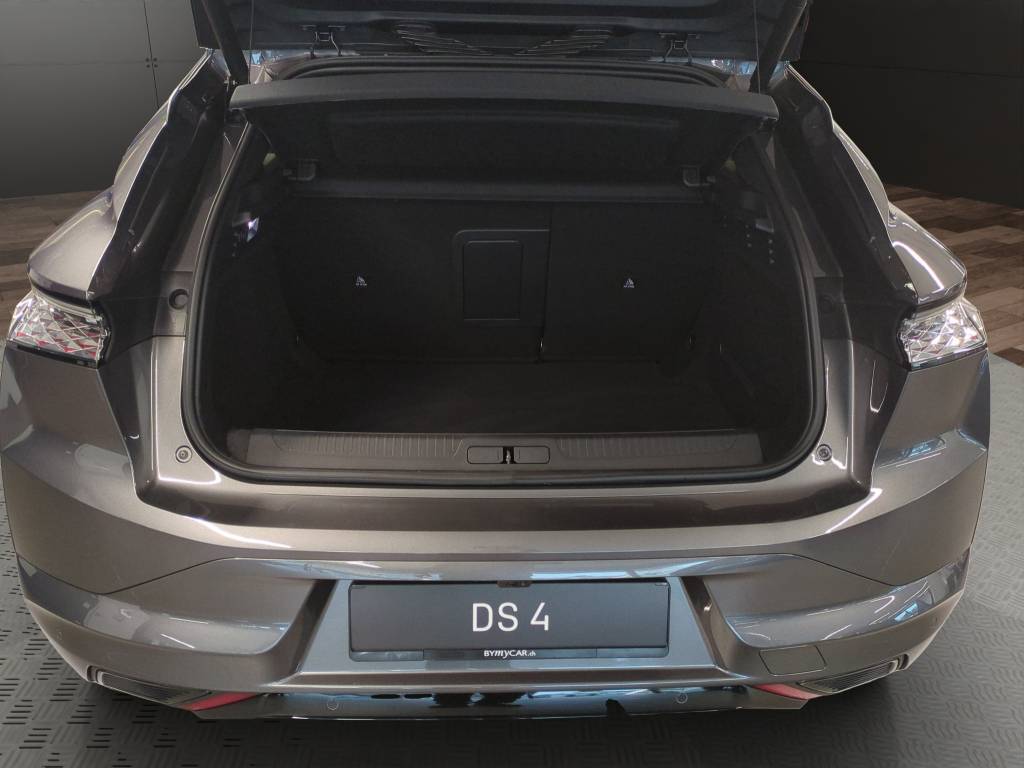 DS AUTOMOBILES DS 4 1.2 MHEV Ligne Noire-image-11