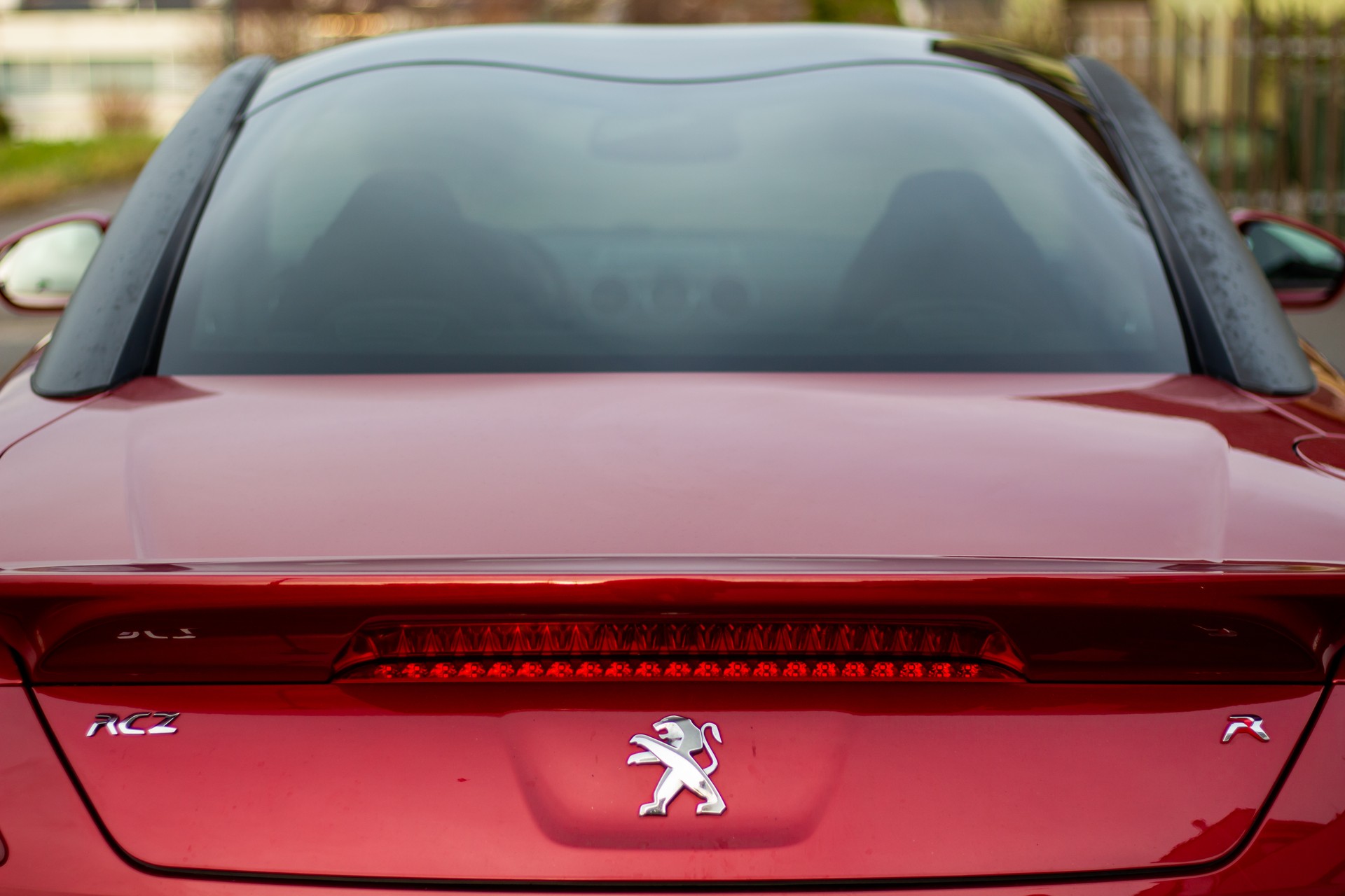 PEUGEOT RCZ R 1.6 Turbo-image-8