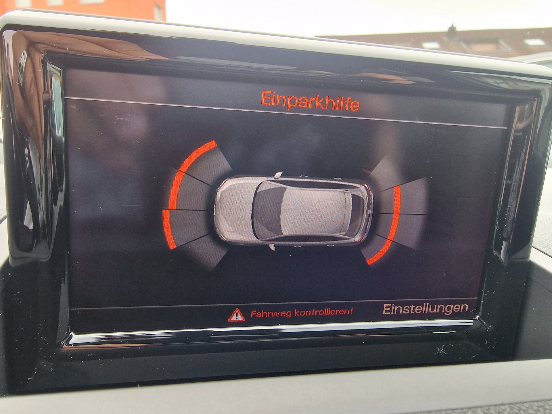 AUDI S1 Sportback 2.0 TFSI Sport quattro-image-29