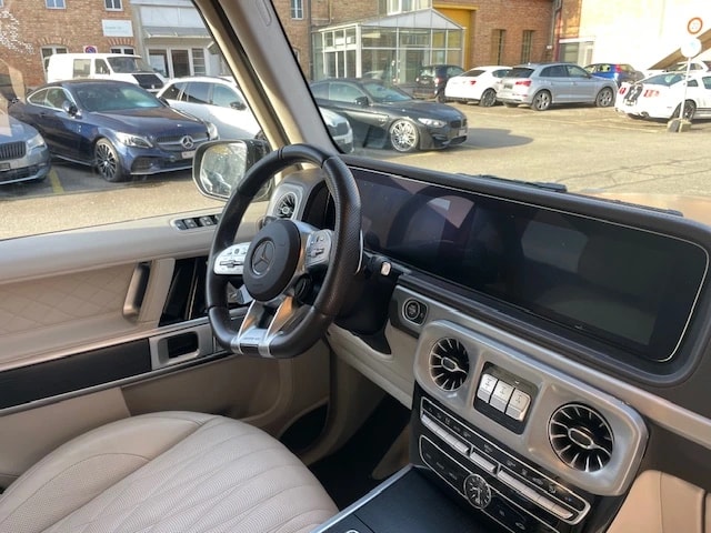 MERCEDES-BENZ G 63 AMG Speedshift Plus G-Tronic-image-12