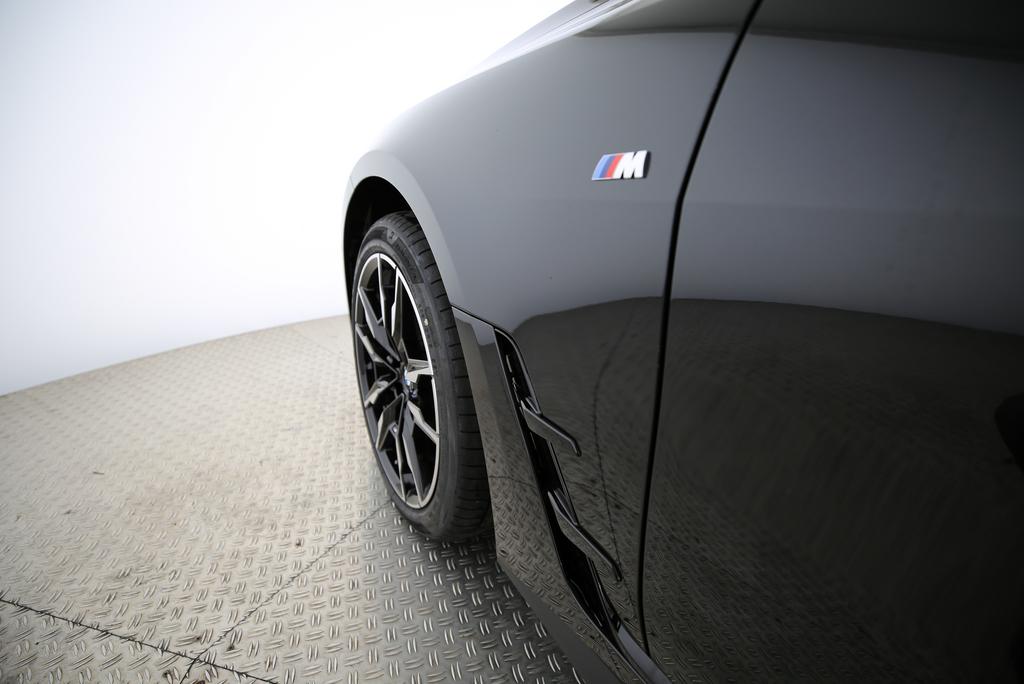 BMW M440i xDrive Gran Coupé-image-8