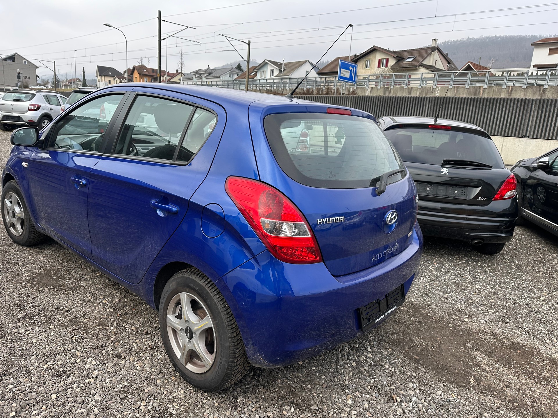 HYUNDAI i20 1.4 Swiss Plus Edition-image-1