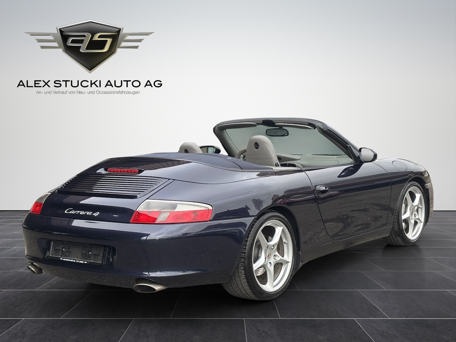 PORSCHE 911 Carrera 4 Cabrio-image-5