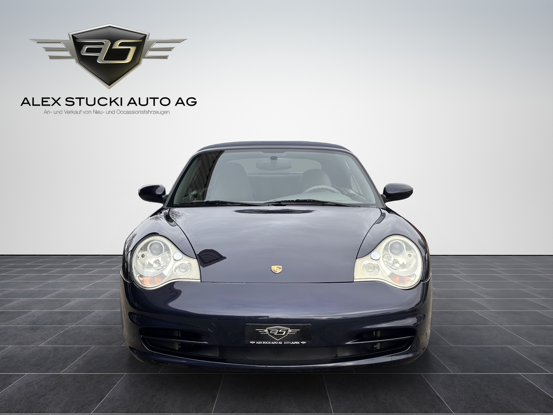 PORSCHE 911 Carrera 4 Cabrio-image-1