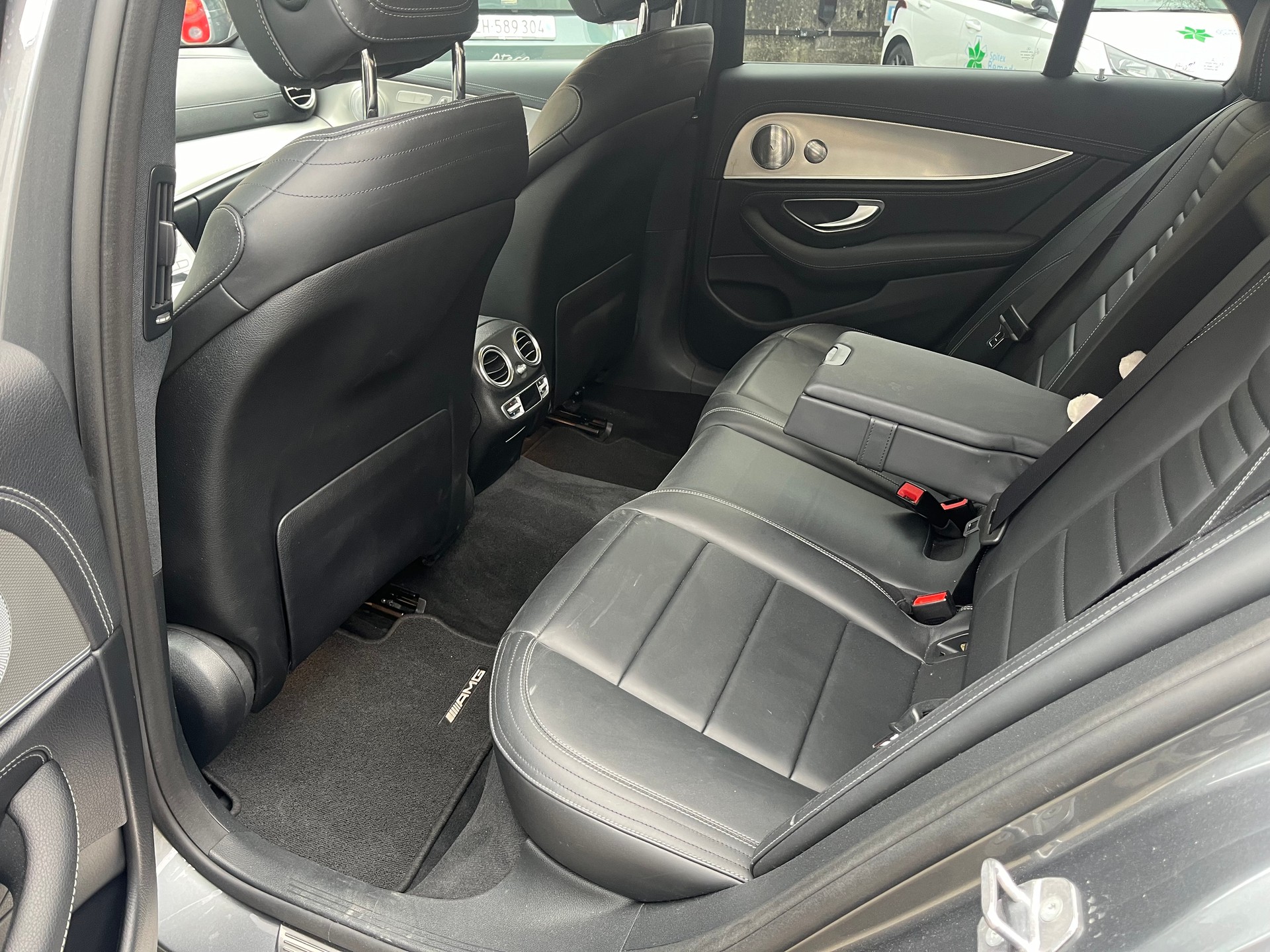 MERCEDES-BENZ E 350 d Exclusive 4Matic 9G-Tronic-image-4