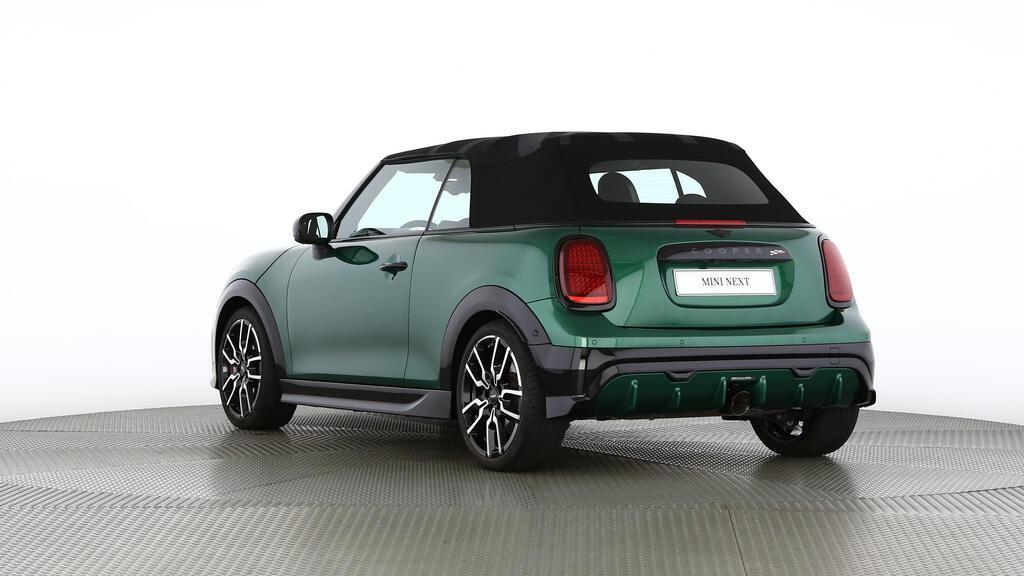 MINI John Cooper Works Cabrio-image-4