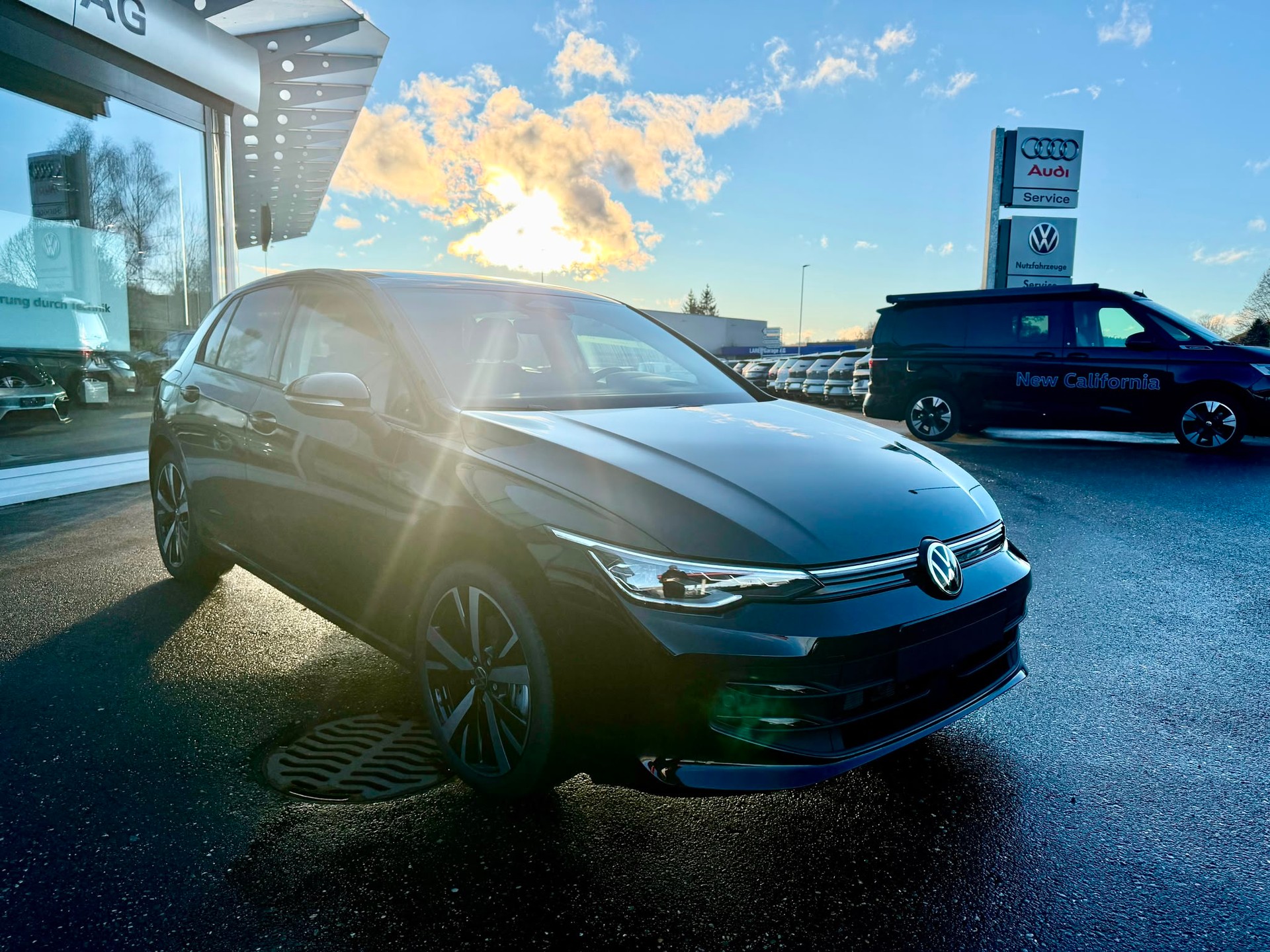 VW Golf 1.5 TSI PHEV Life-image-6
