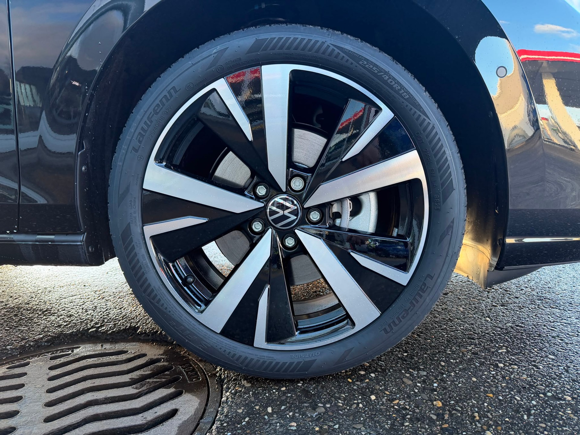 VW Golf 1.5 TSI PHEV Life-image-9