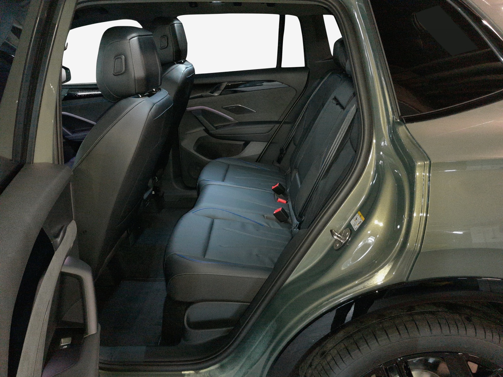 VW Tiguan 2.0 TSI DSG R-Line 4Motion-image-11