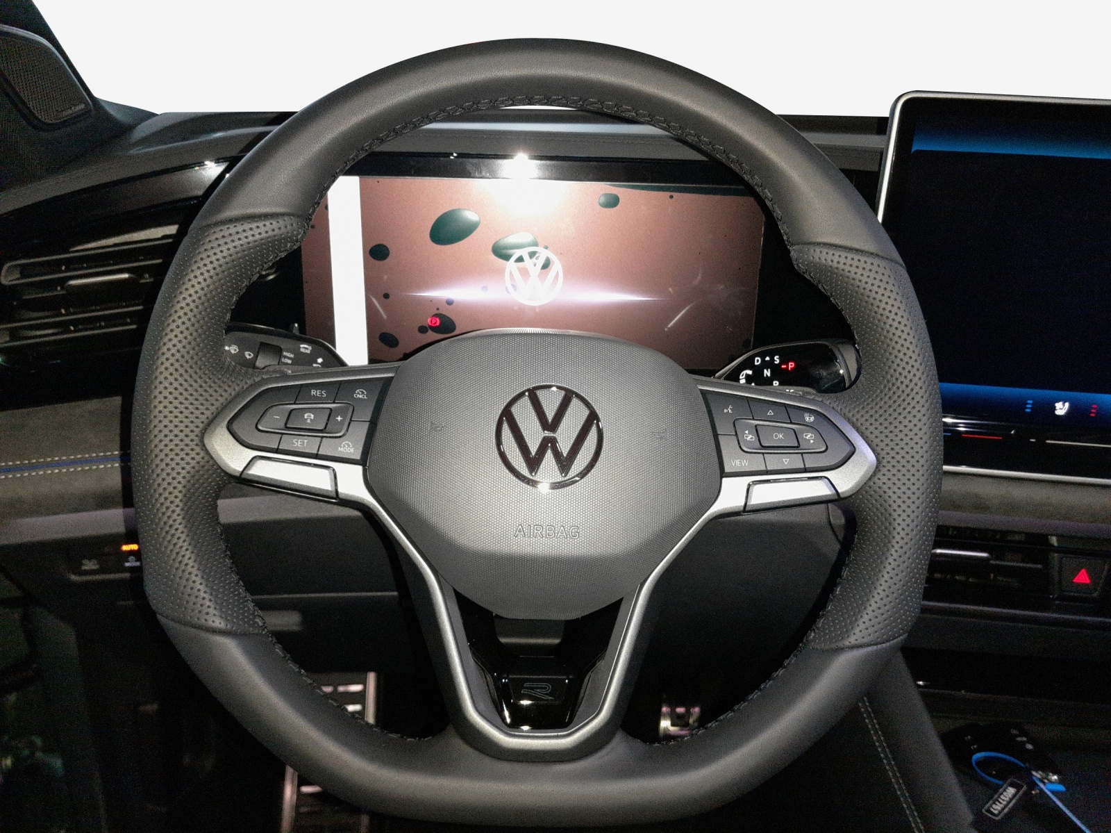 VW Tiguan 2.0 TSI DSG R-Line 4Motion-image-9