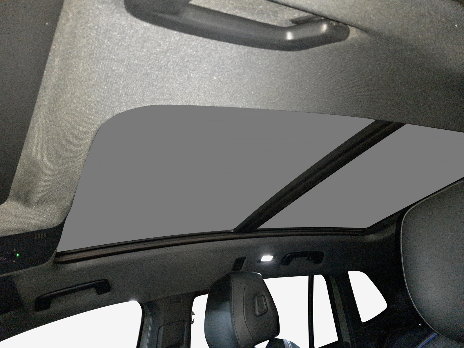 VW Tiguan 2.0 TSI DSG R-Line 4Motion-image-13