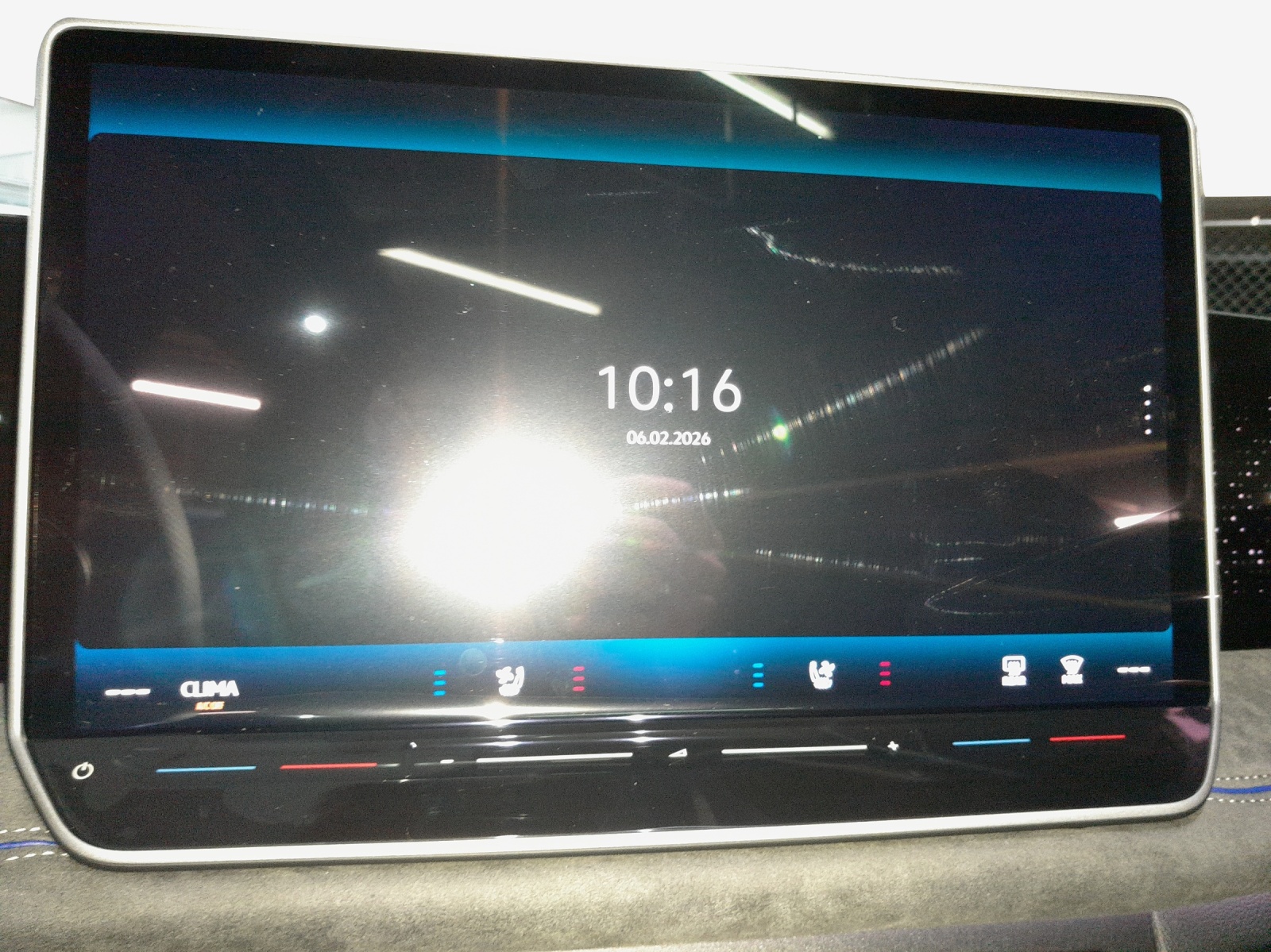 VW Tiguan 2.0 TSI DSG R-Line 4Motion-image-10