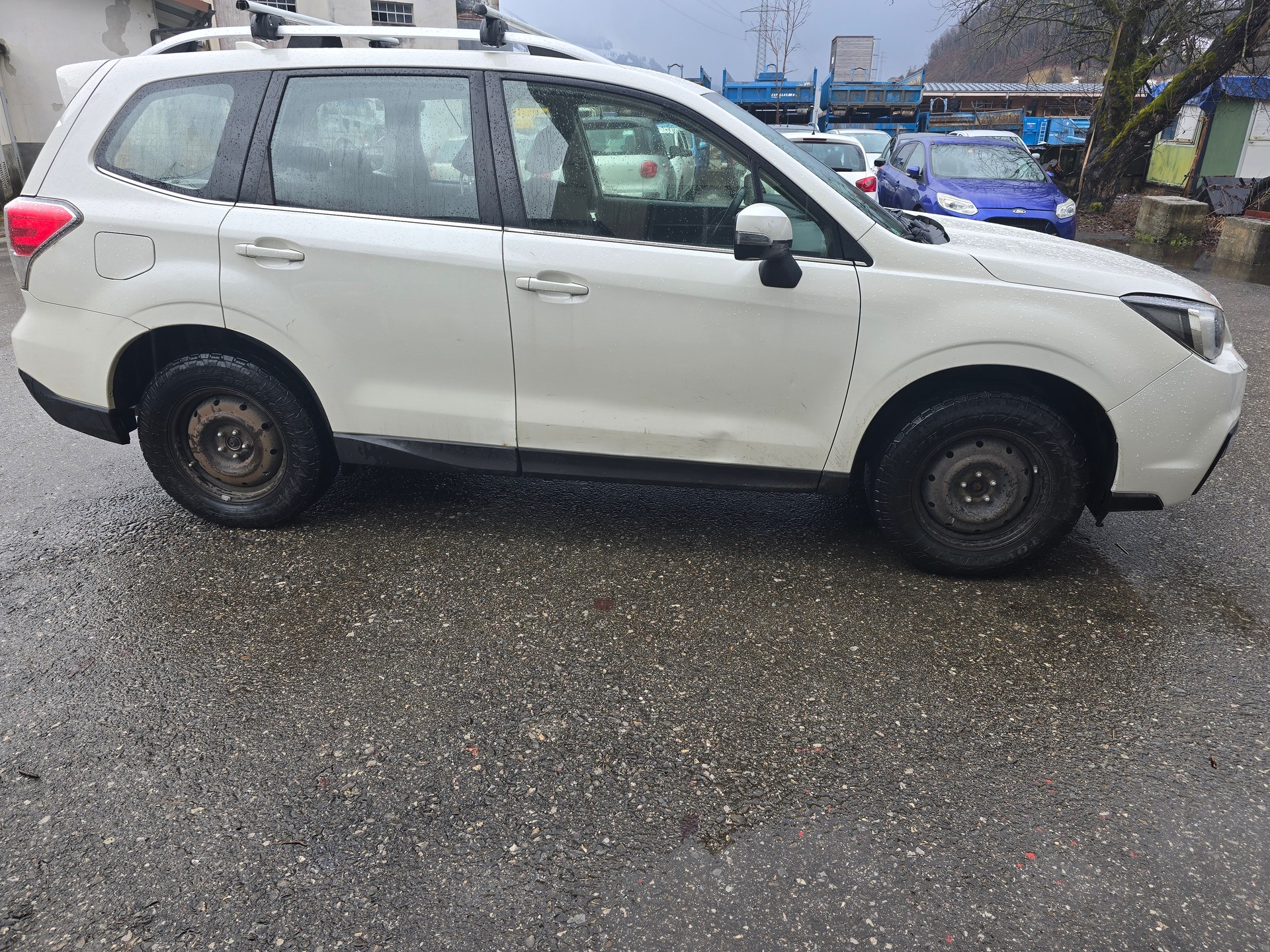 SUBARU Forester 2.0i Swiss-image-5