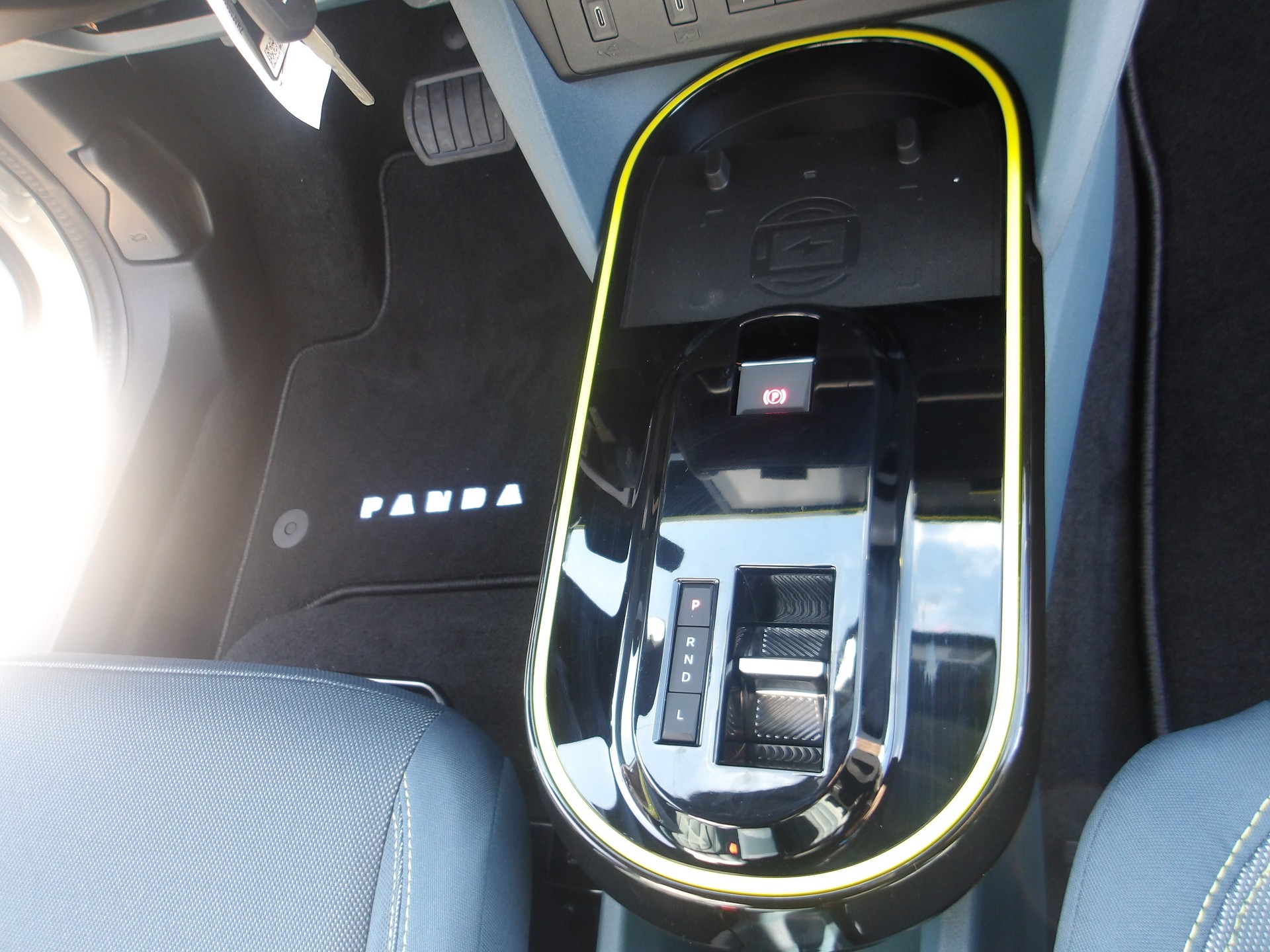 FIAT Grande Panda MHEV La Prima-image-12