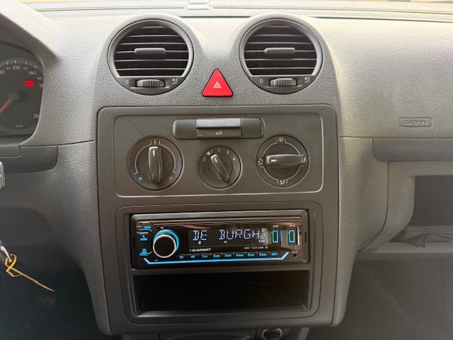 VW Caddy 1.4 *BENZINER*-image-5