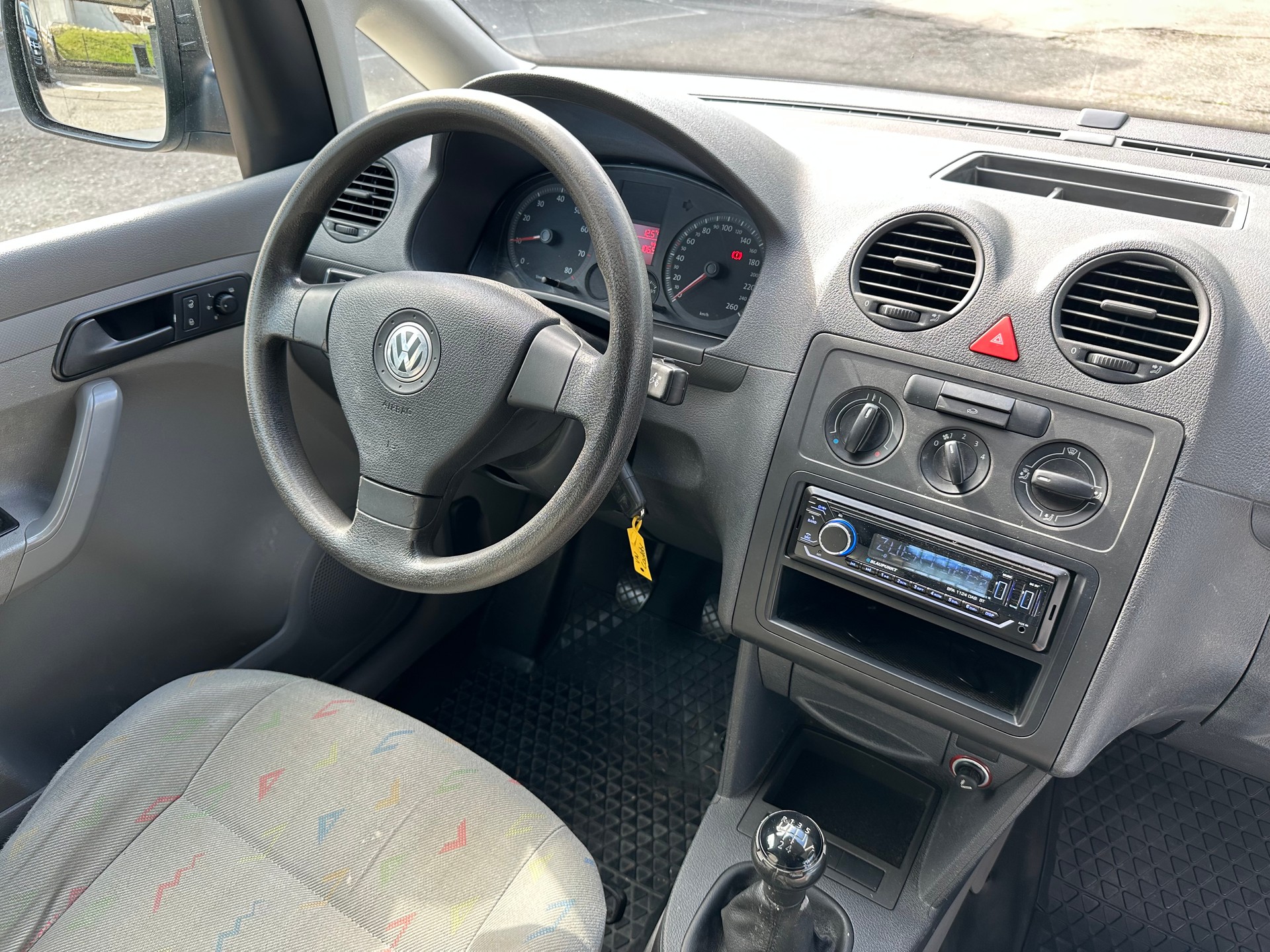 VW Caddy 1.4 *BENZINER*-image-7