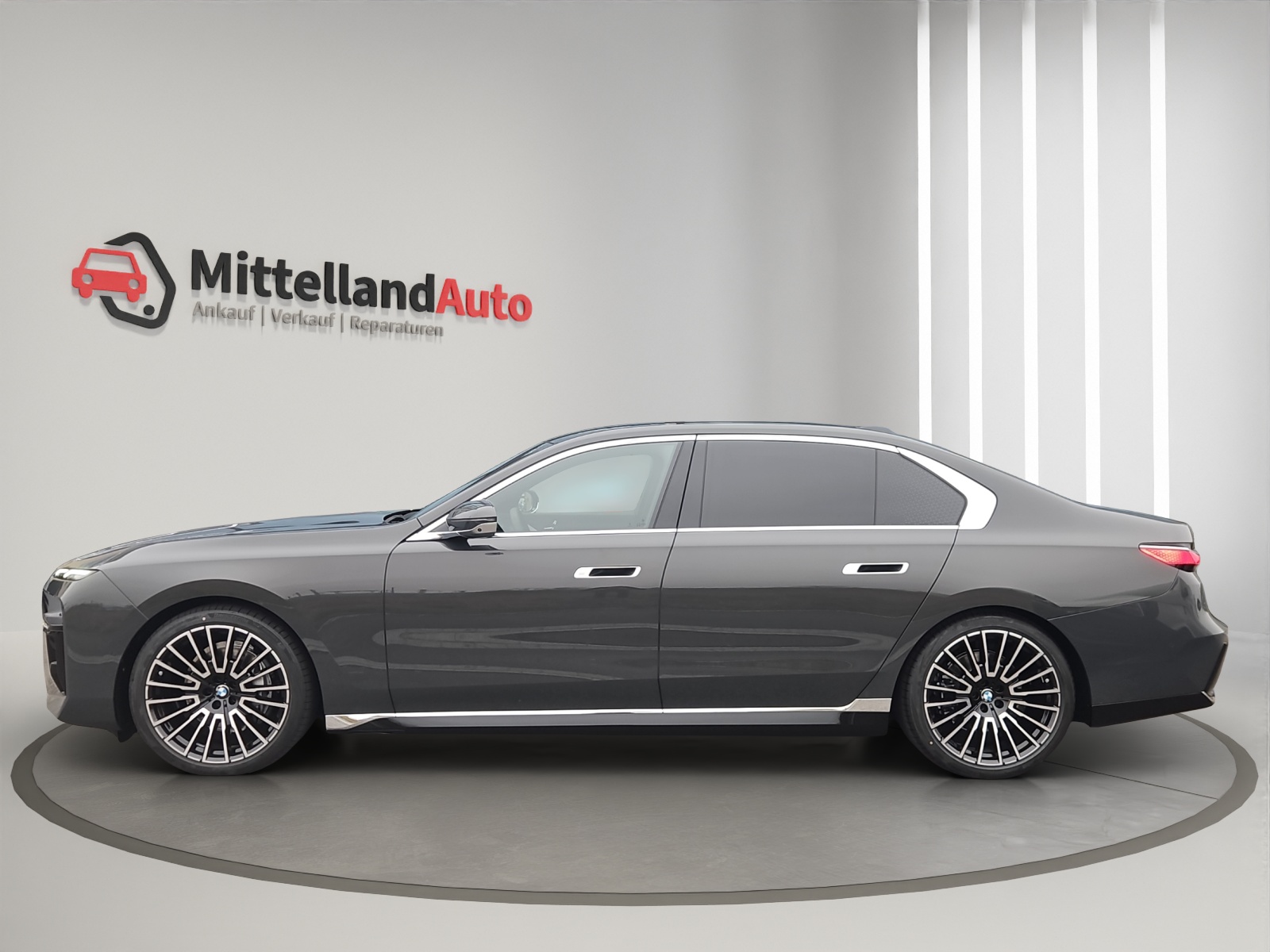 BMW 740d xDrive 48V M Sport Steptronic-image-4