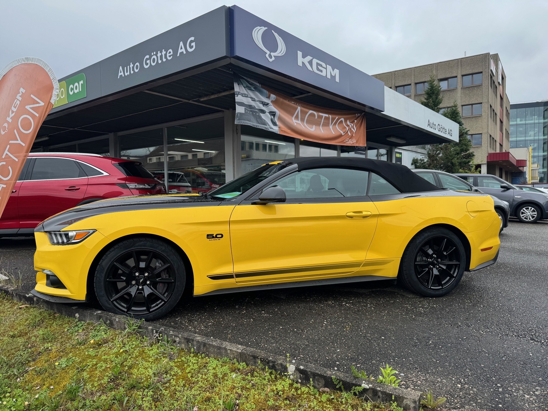 FORD Mustang Convertible 5.0V8GT Black Shad Ed. Automat