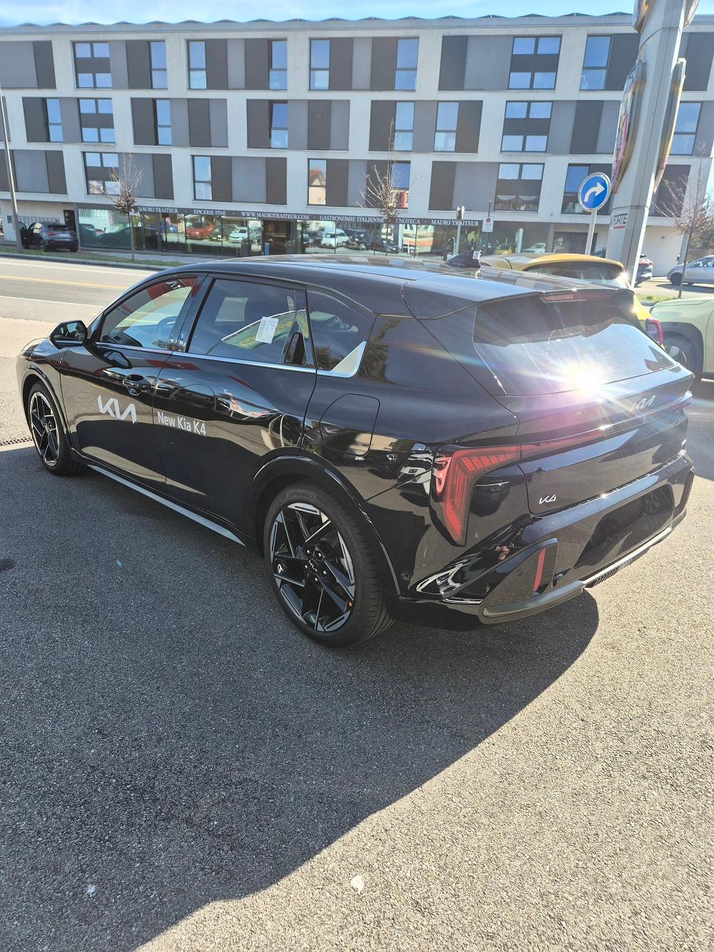 KIA K4 1.6 T-GDi GT-Line-image-3