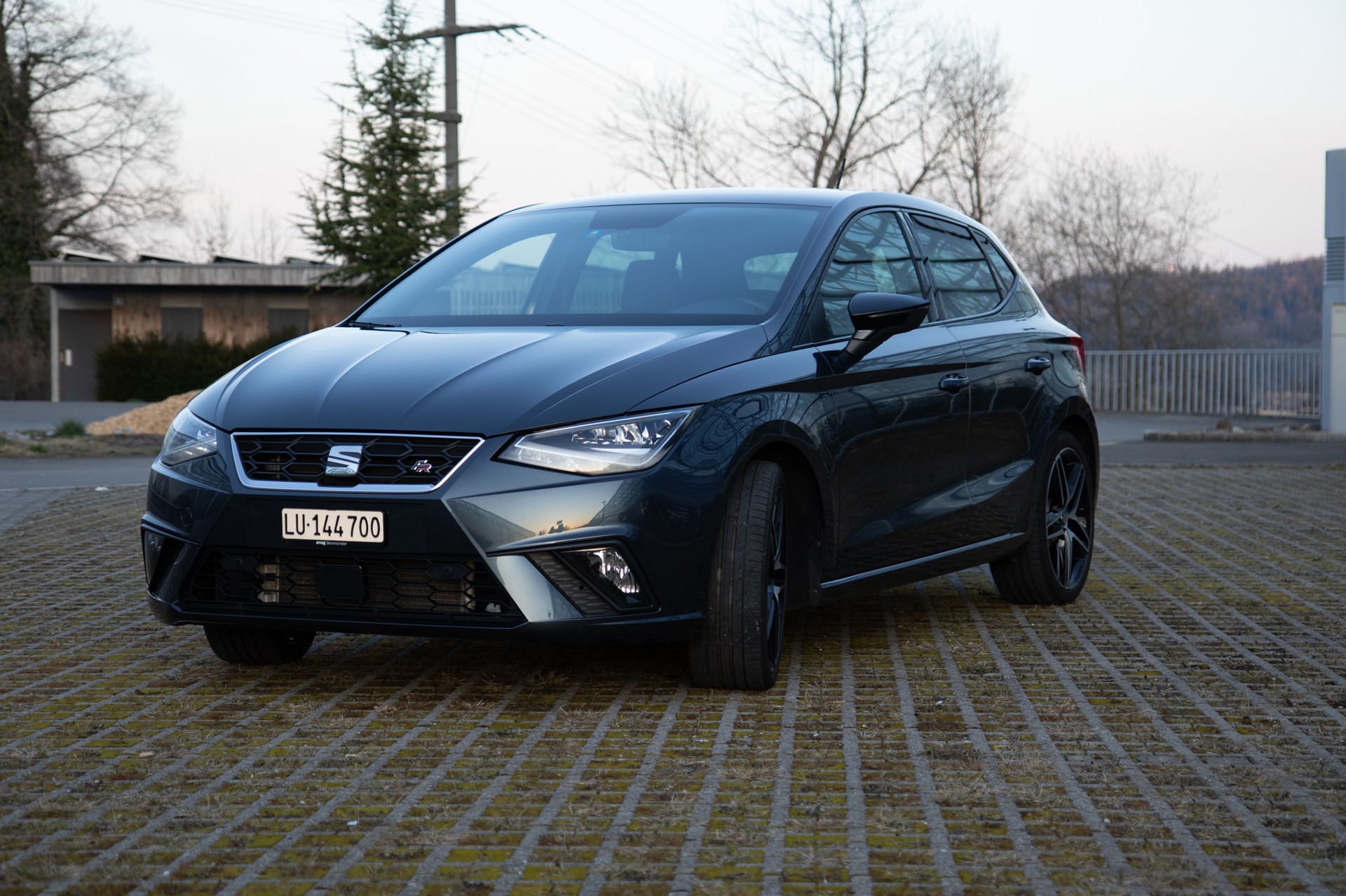 SEAT Ibiza 1.0 EcoTSI DSG Swiss FR-image-0